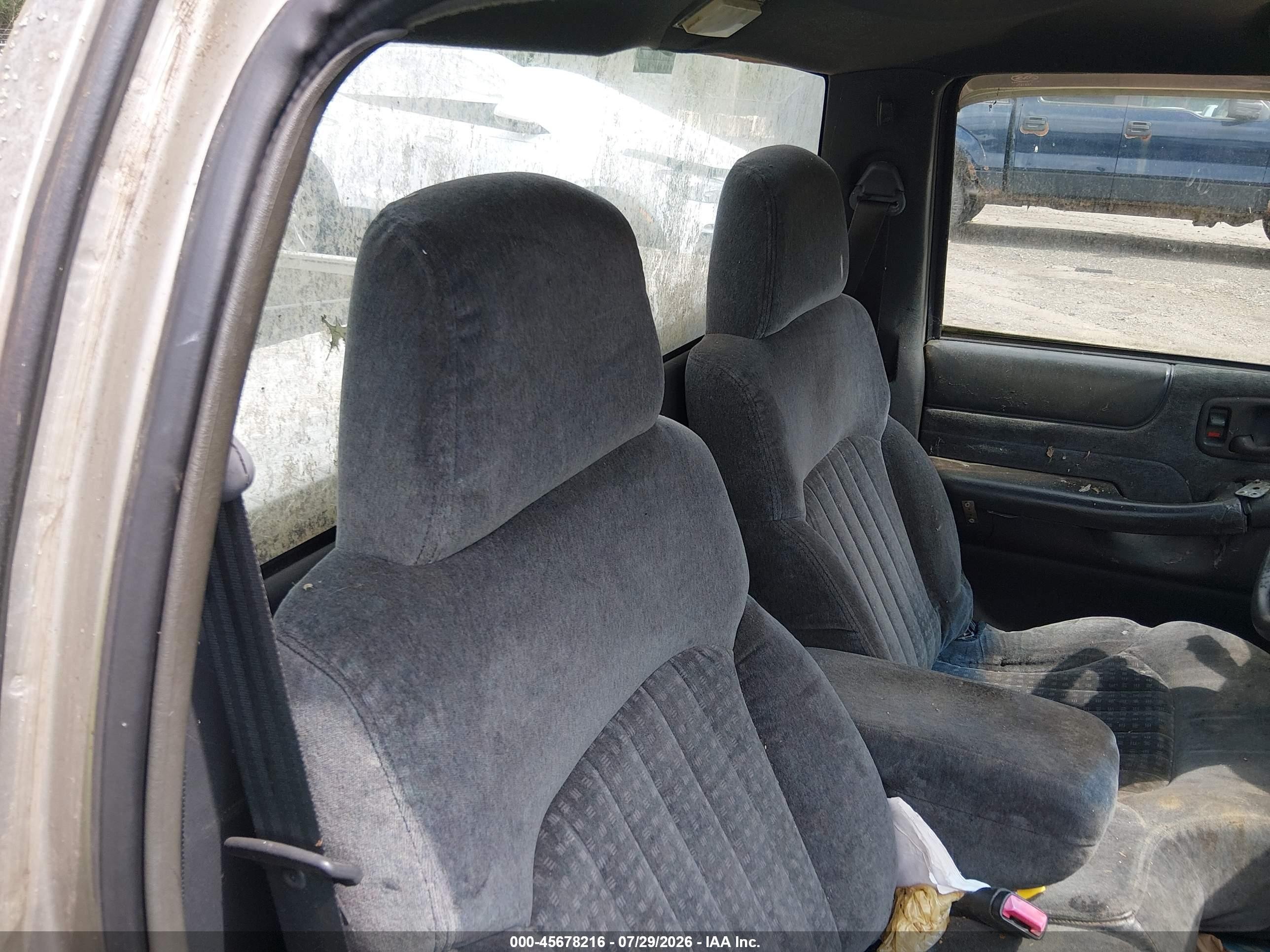 2001 Chevrolet S Truck S10 Gray vin: 1GCCS145X1K129355