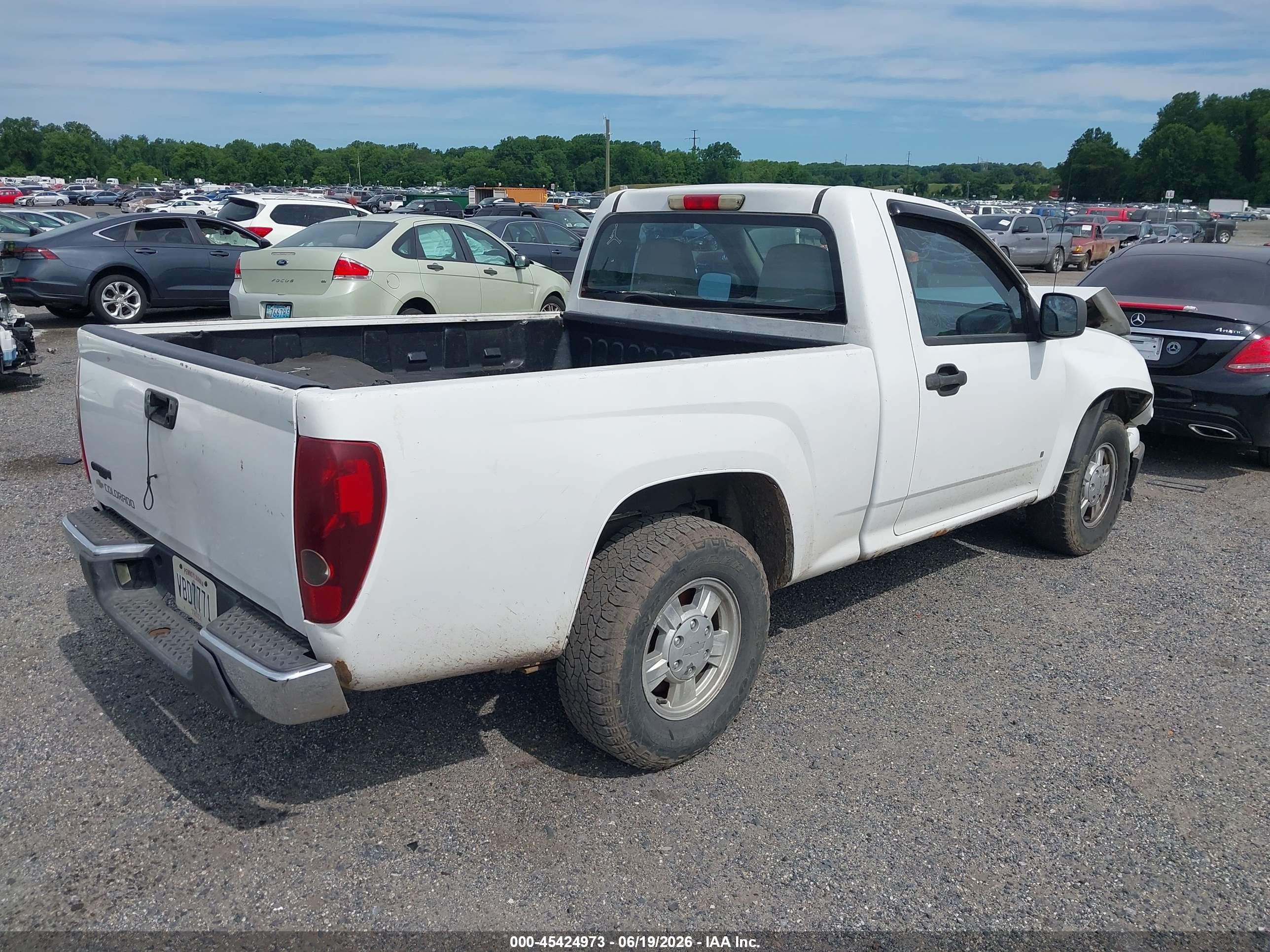 2006 Chevrolet Colorado Ls White vin: 1GCCS148668188868