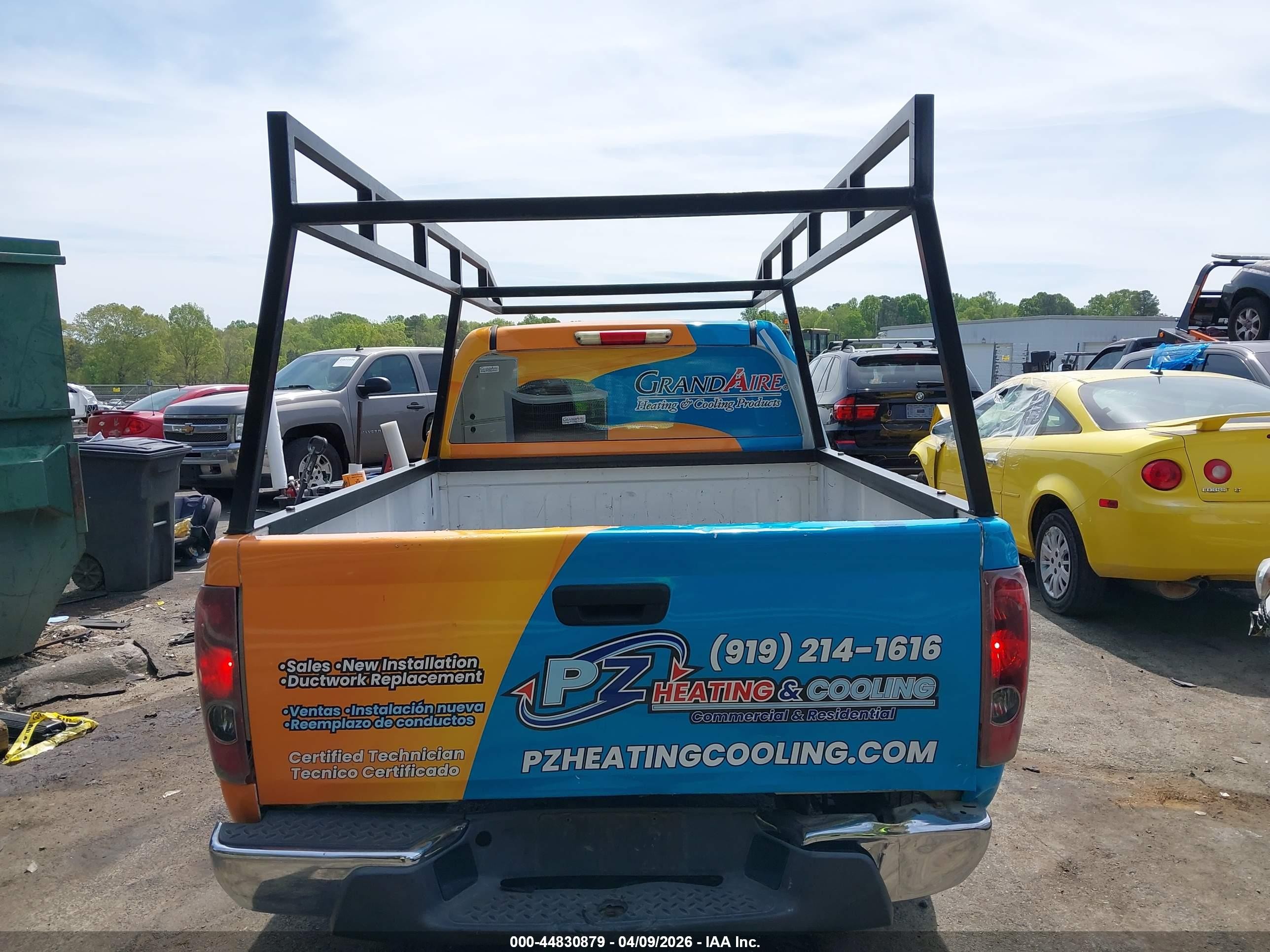 2008 Chevrolet Colorado Work Truck Orange vin: 1GCCS149088160091