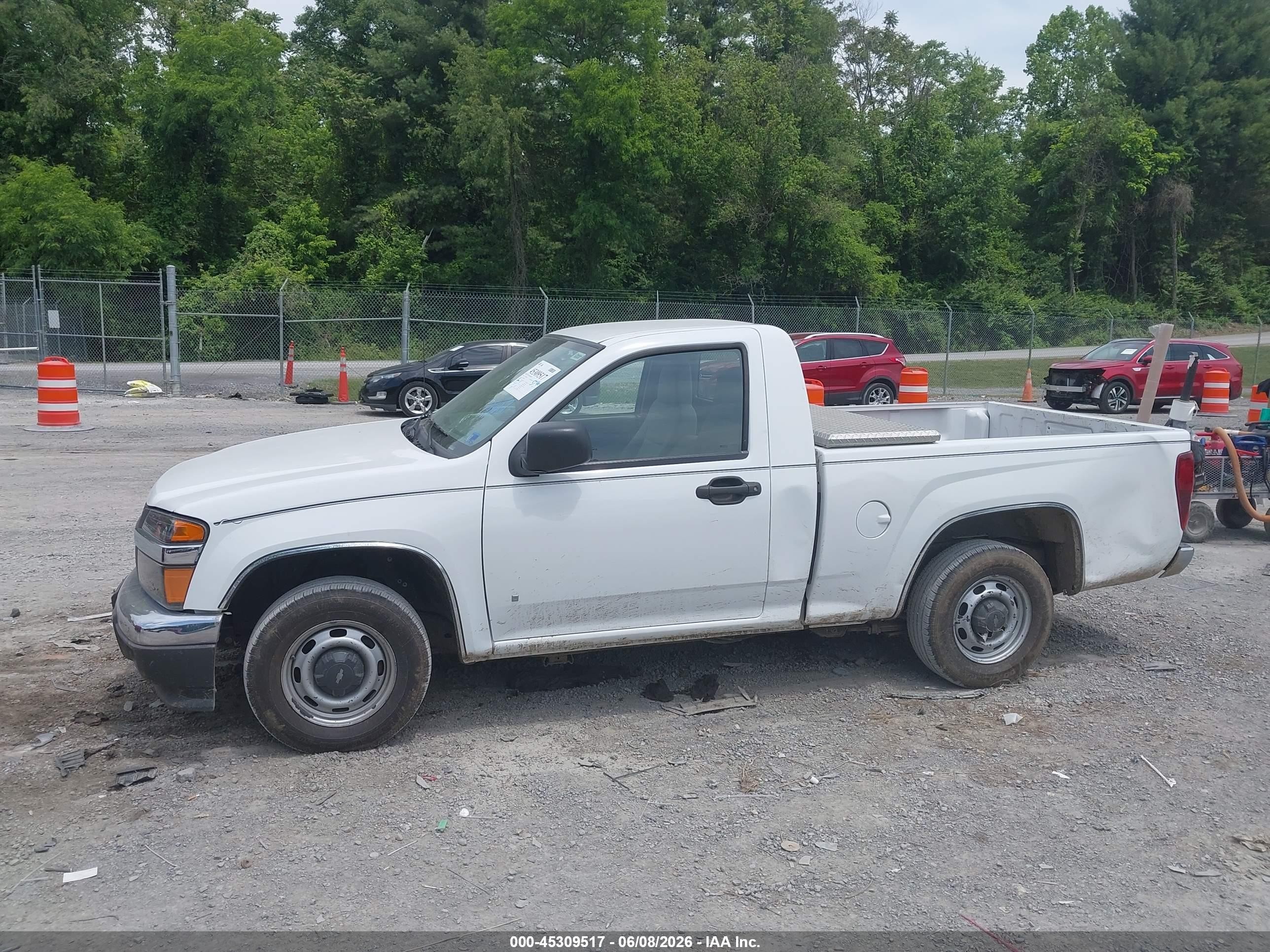 2008 Chevrolet Colorado Work Truck White vin: 1GCCS149288184022