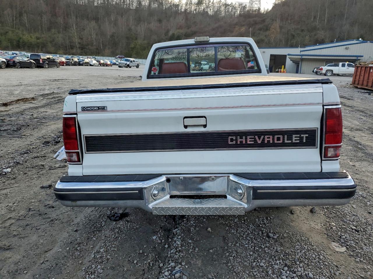 1984 Chevrolet S Truck S10 White vin: 1GCCS14B0E2133524