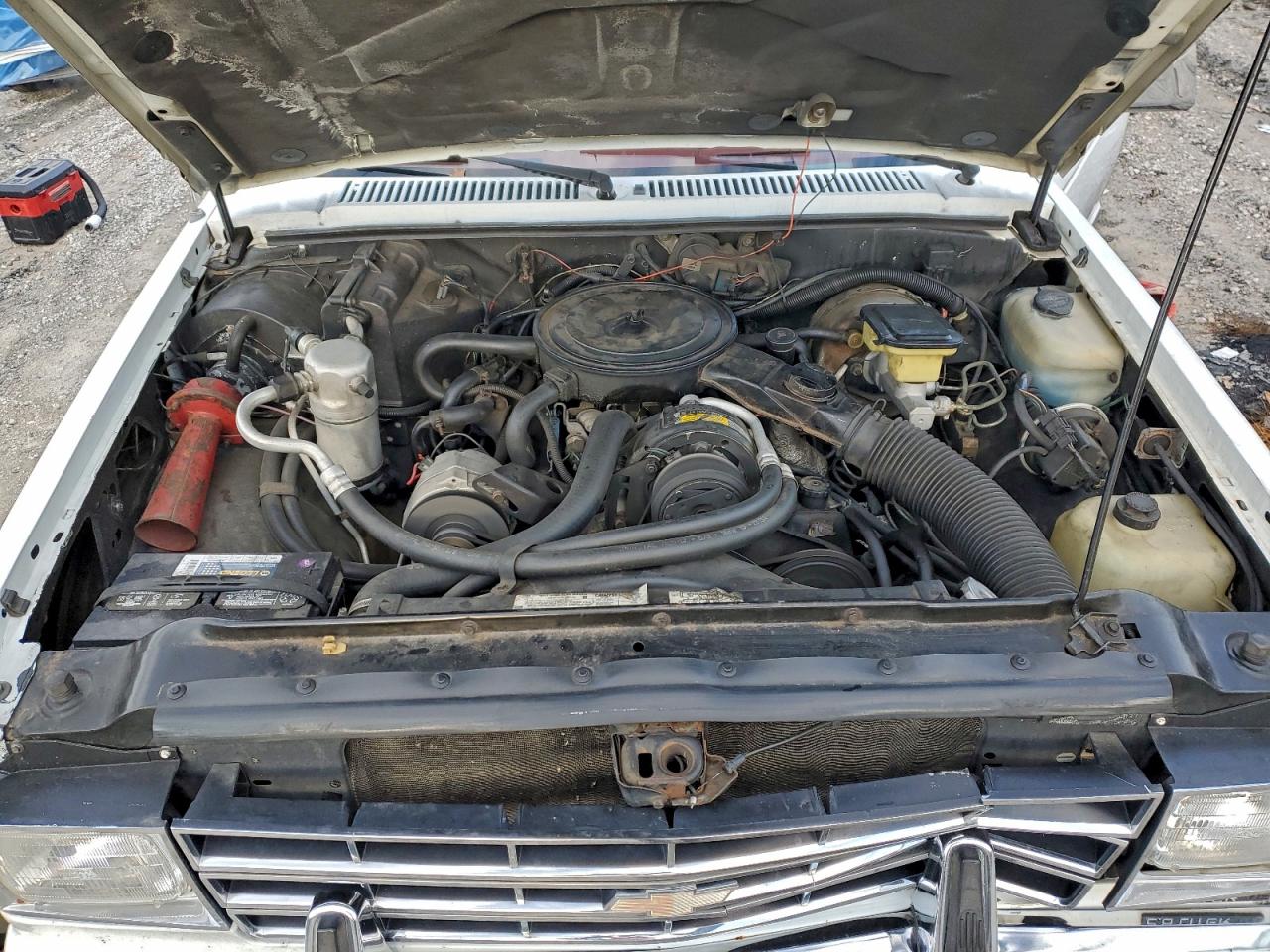 1984 Chevrolet S Truck S10 White vin: 1GCCS14B0E2133524