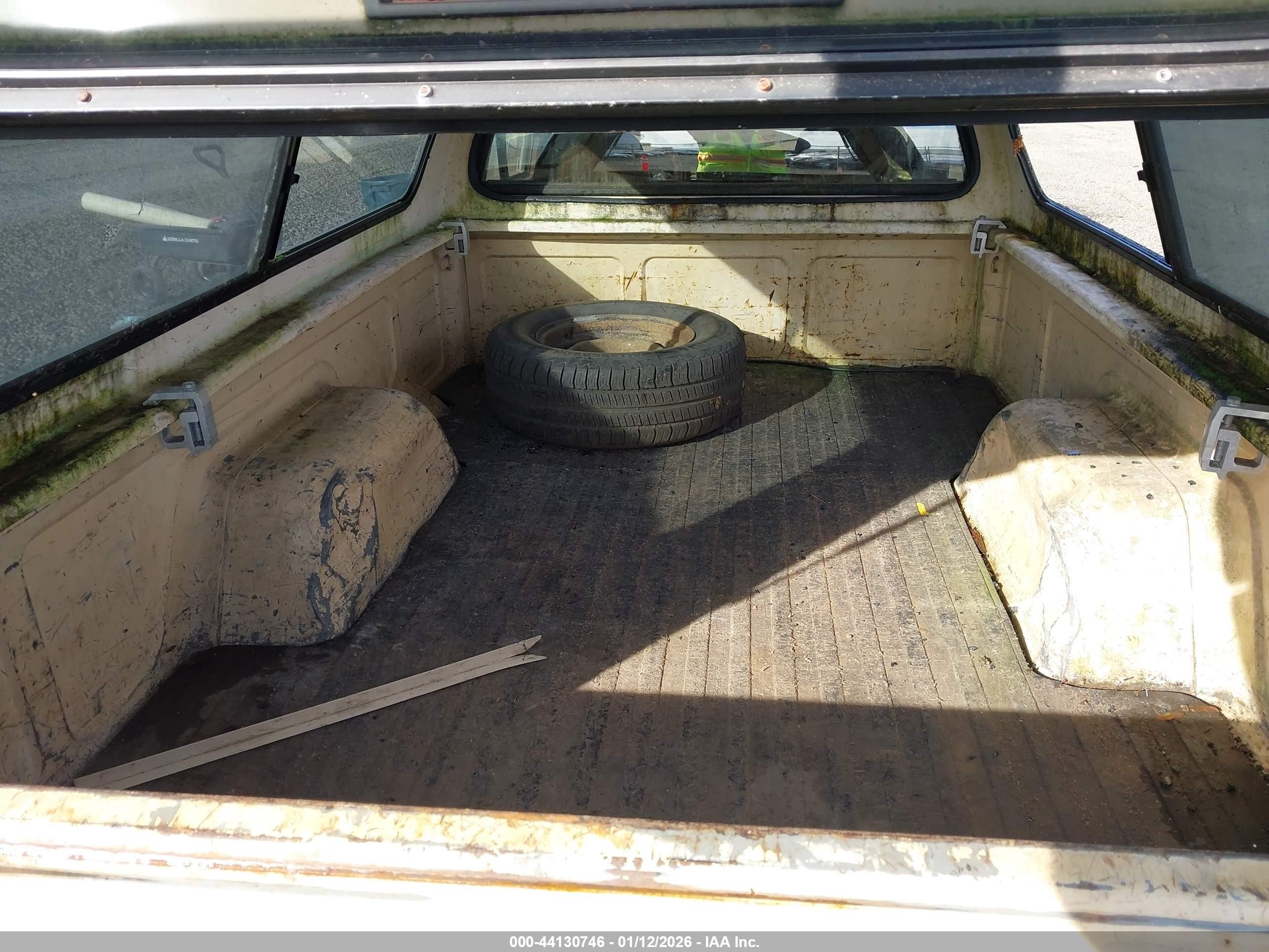 1983 Chevrolet S Truck S10 Brown vin: 1GCCS14B2D8152636