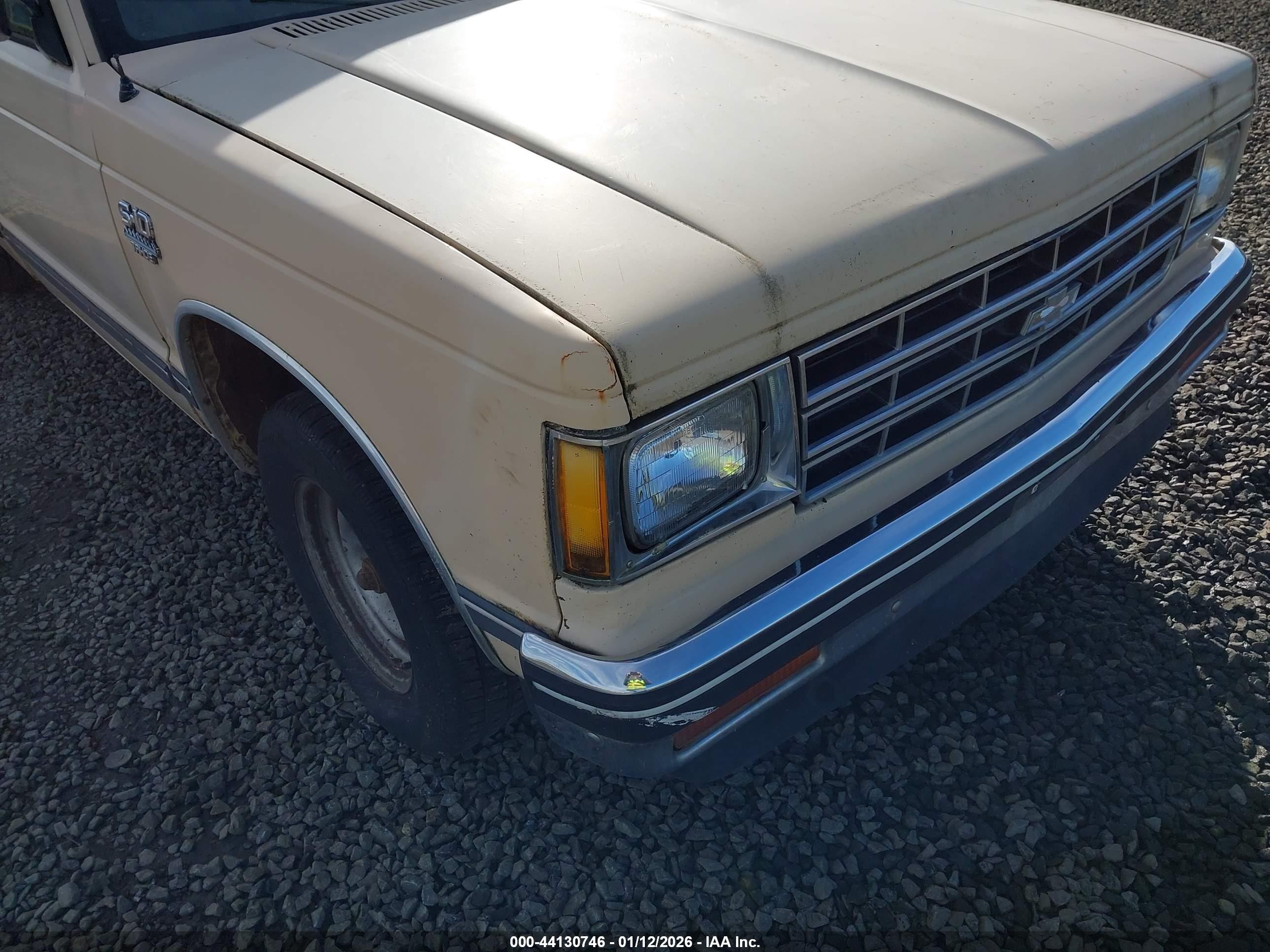 1983 Chevrolet S Truck S10 Brown vin: 1GCCS14B2D8152636