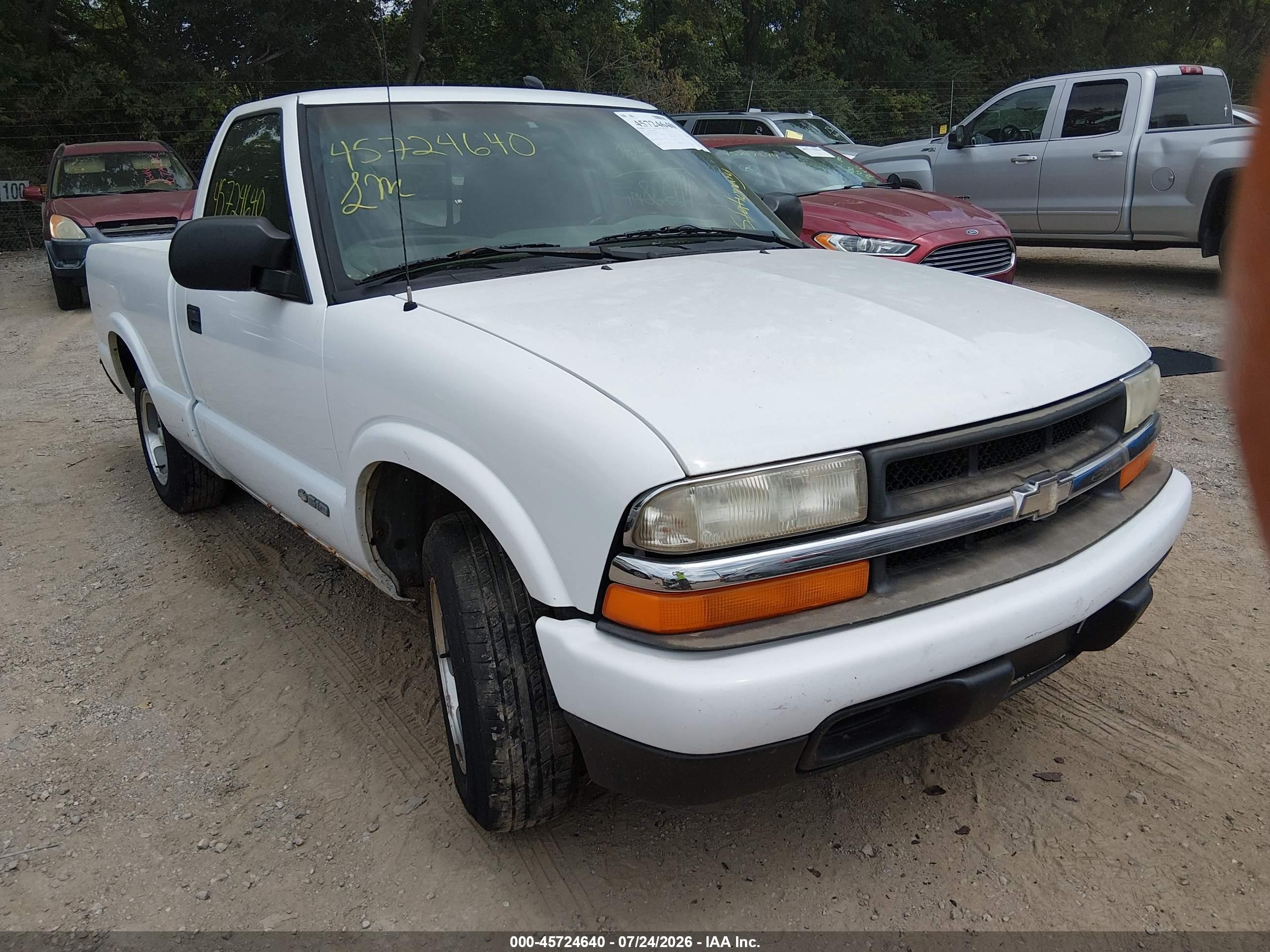 2003 Chevrolet S-10 Ls White vin: 1GCCS14H238135046