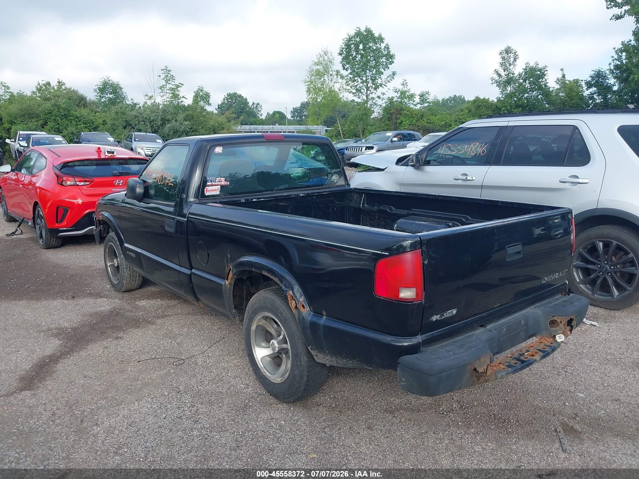 2003 Chevrolet S-10 Ls Black vin: 1GCCS14H238206665