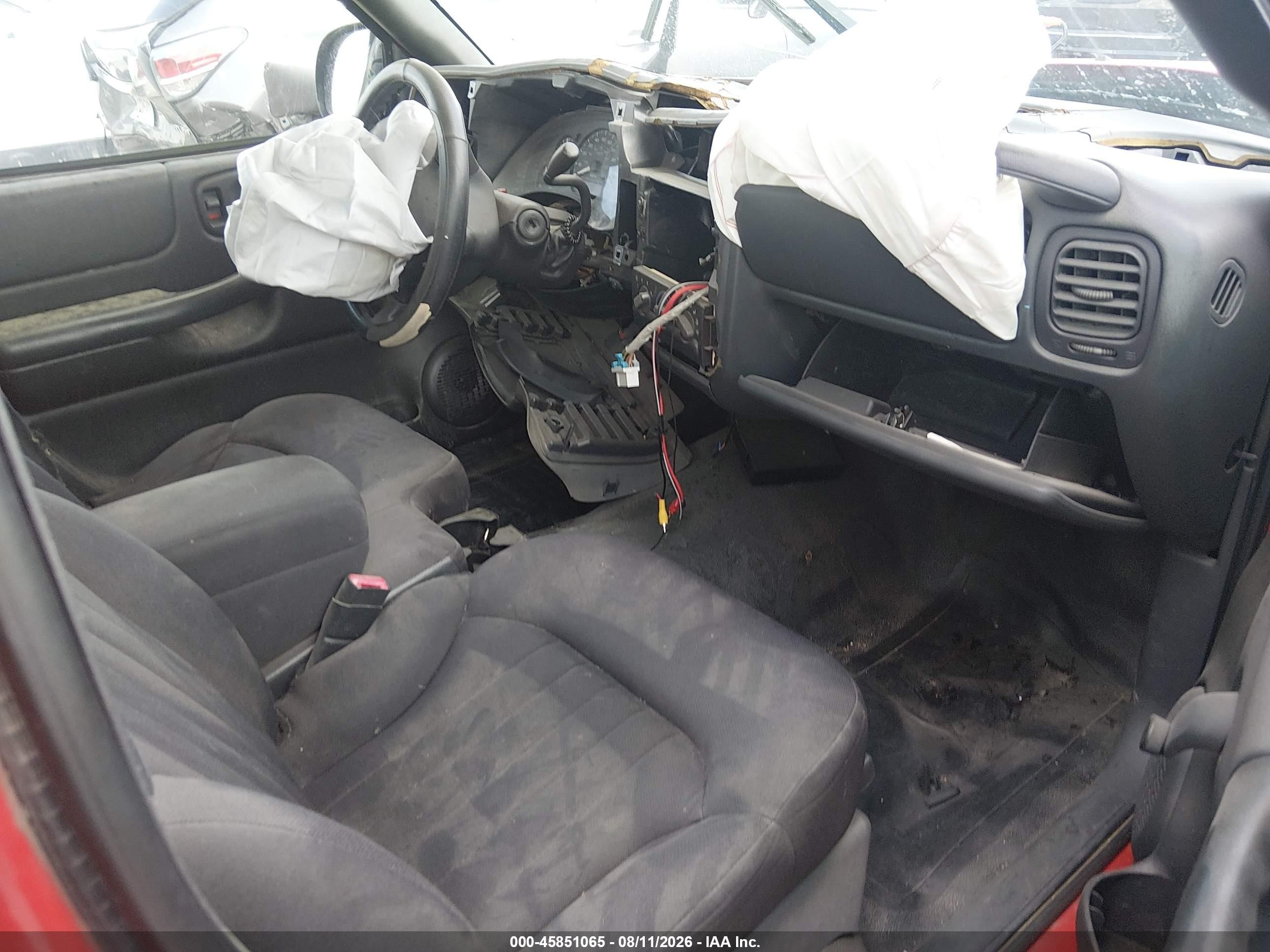 2003 Chevrolet S-10   Красный vin: 1GCCS14H238230383