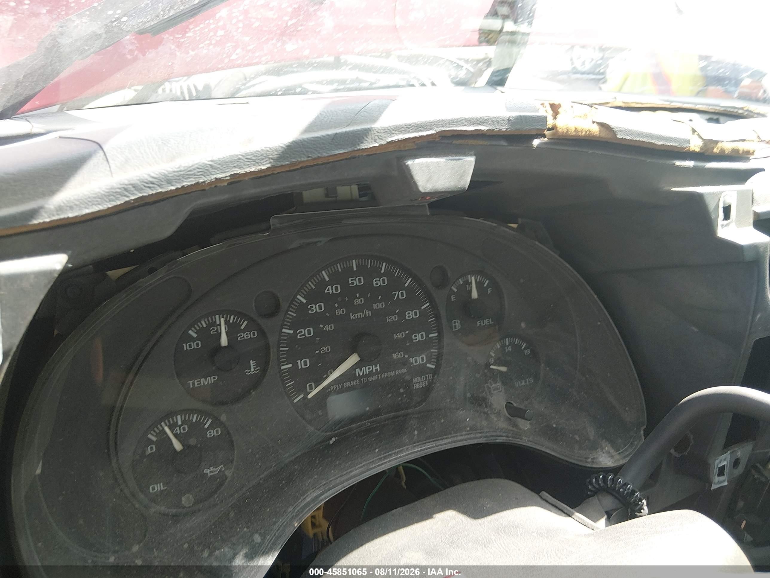 2003 Chevrolet S-10   Красный vin: 1GCCS14H238230383