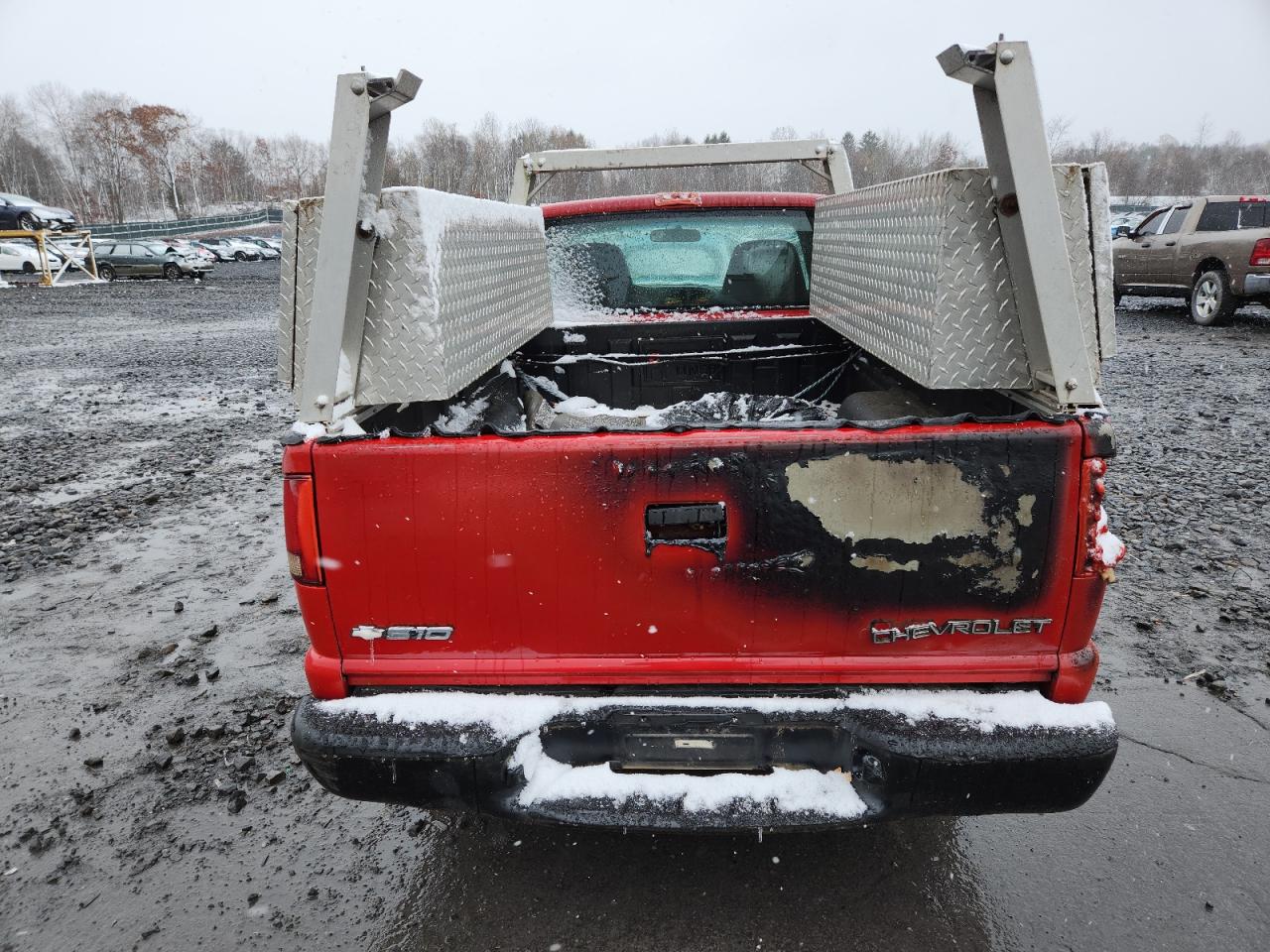 2003 Chevrolet S Truck S10 Red vin: 1GCCS14H338231087