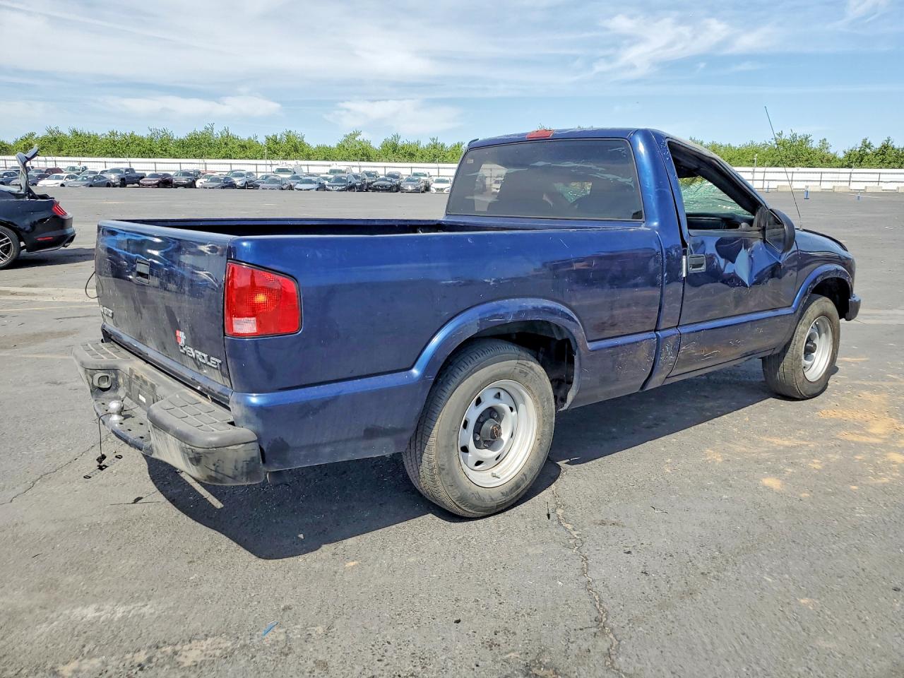 2003 Chevrolet S Truck S10 Blue vin: 1GCCS14H438173961