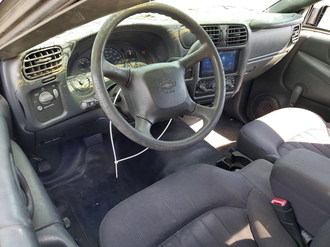 2003 Chevrolet S Truck S10 Blue vin: 1GCCS14H438173961