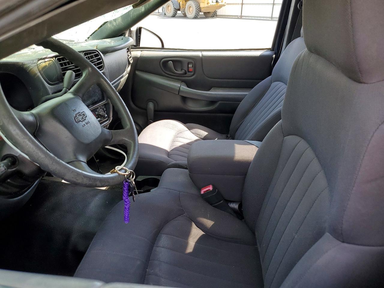 2003 Chevrolet S Truck S10 Blue vin: 1GCCS14H438173961