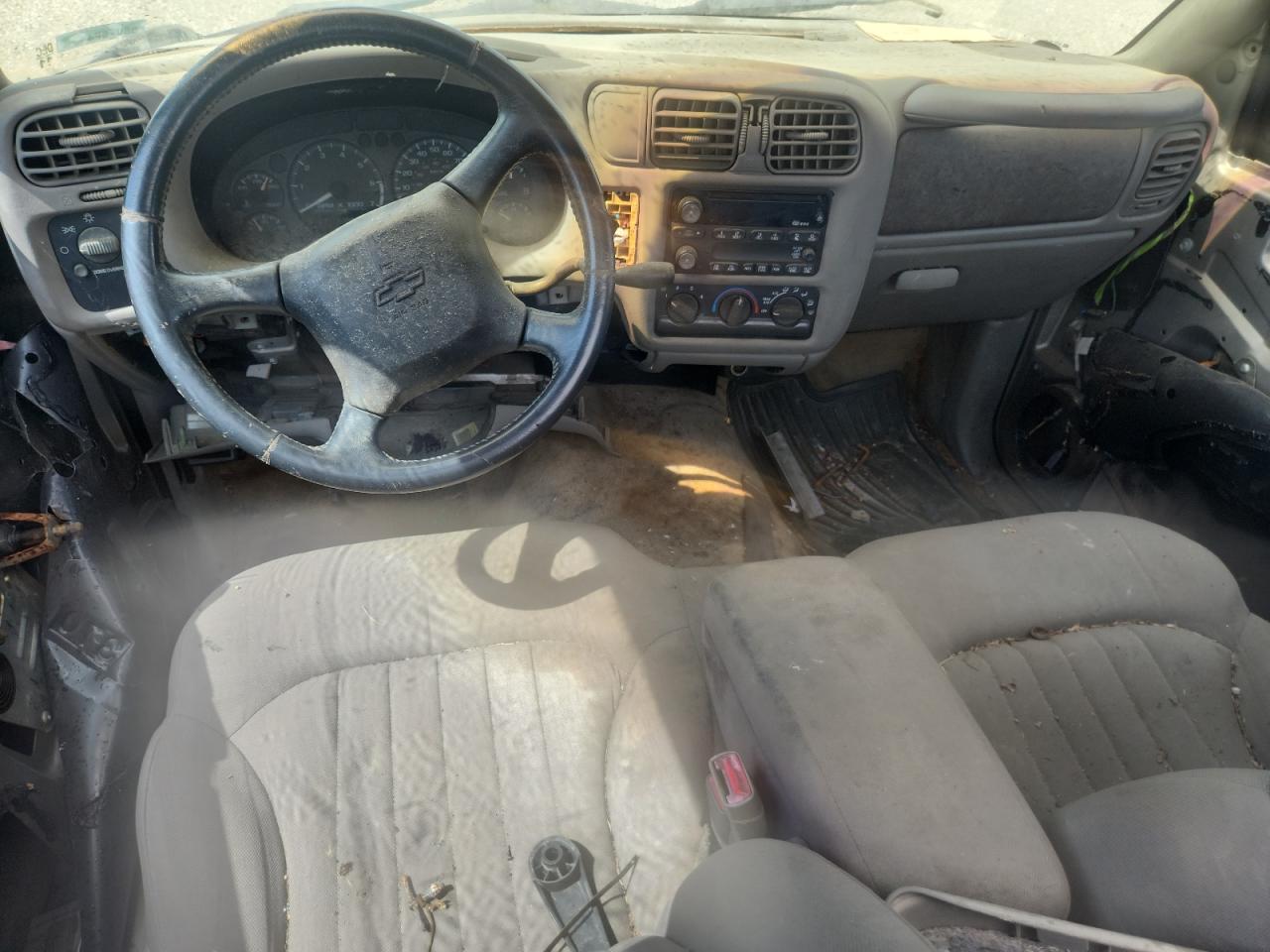 2003 Chevrolet S Truck S10 Tan vin: 1GCCS14H938150692