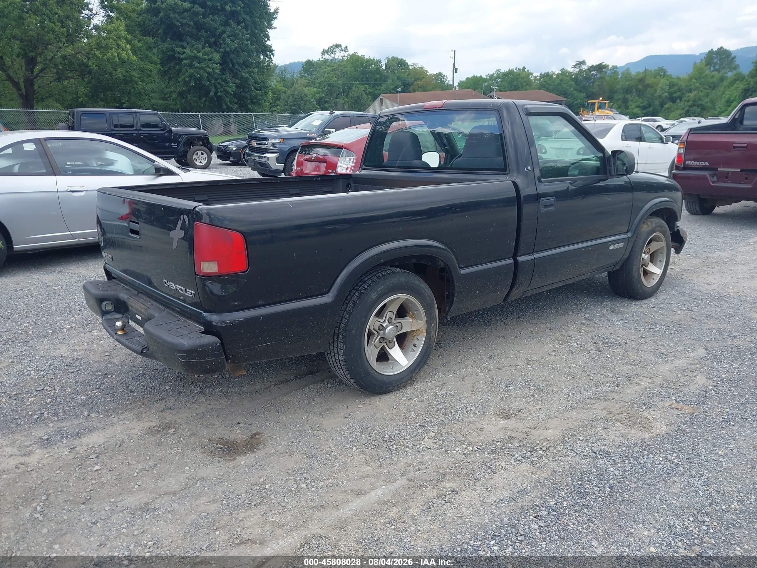 2003 Chevrolet S-10 Ls Black vin: 1GCCS14HX38175004