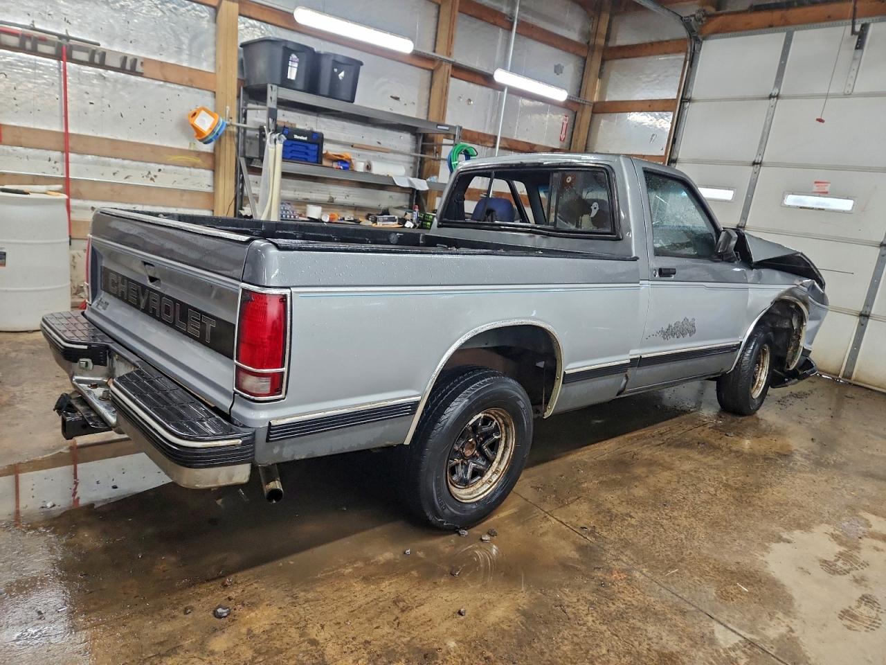 1992 Chevrolet S Truck S10 Gray vin: 1GCCS14R1N8129802