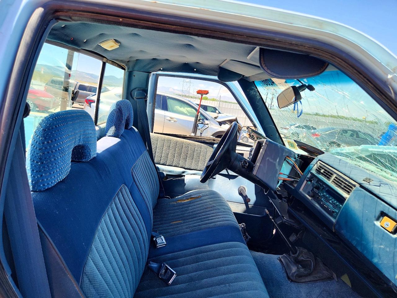 1992 Chevrolet S Truck S10 Two Tone vin: 1GCCS14R1N8151962