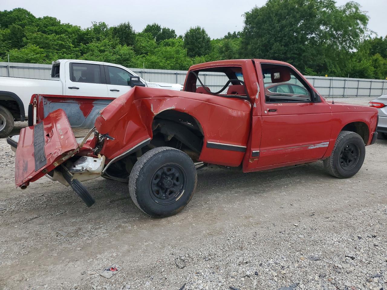 1992 Chevrolet S Truck S10 Red vin: 1GCCS14R2N8218245