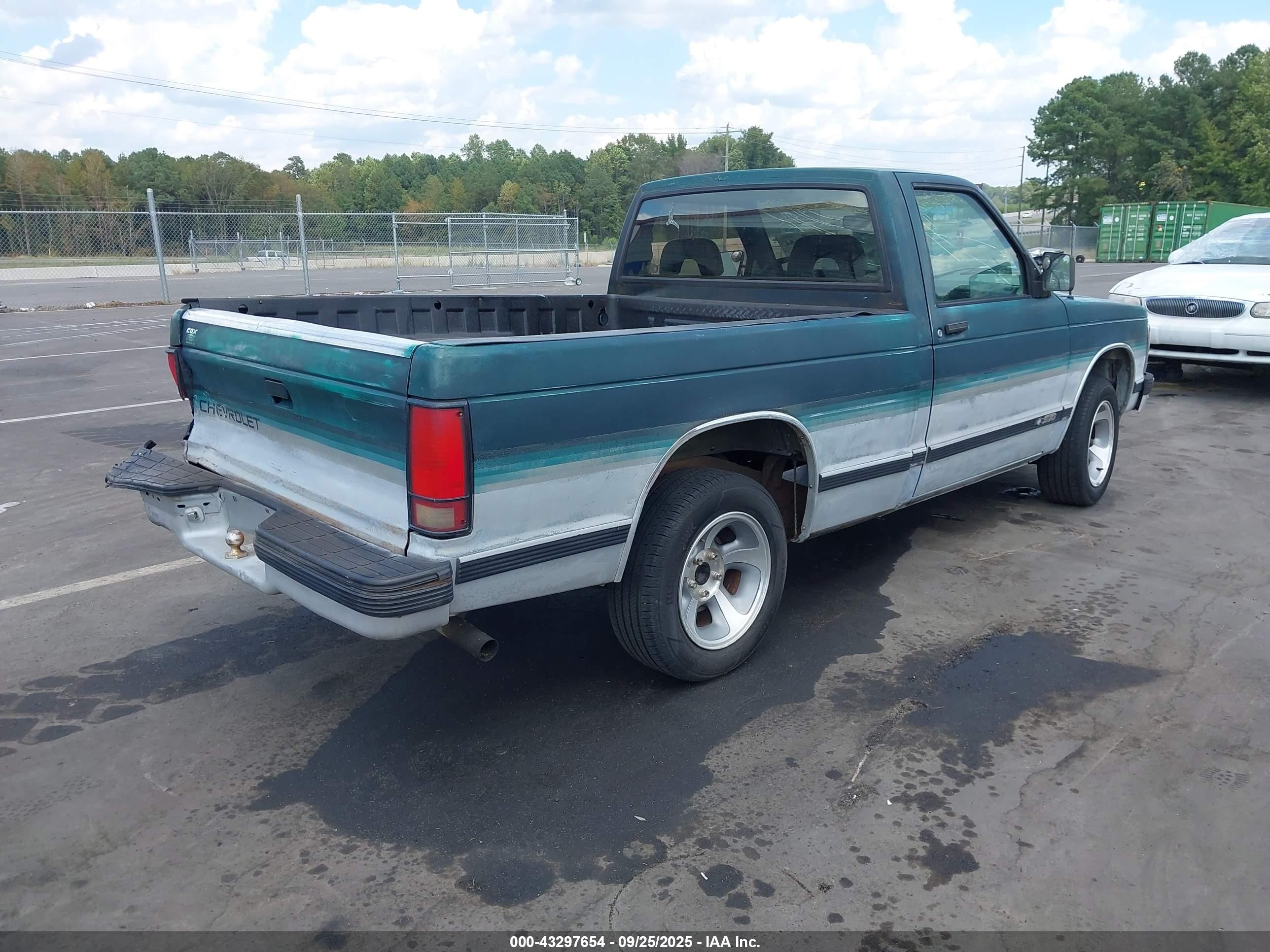 1993 Chevrolet S Truck S10 Green vin: 1GCCS14R3P0154735