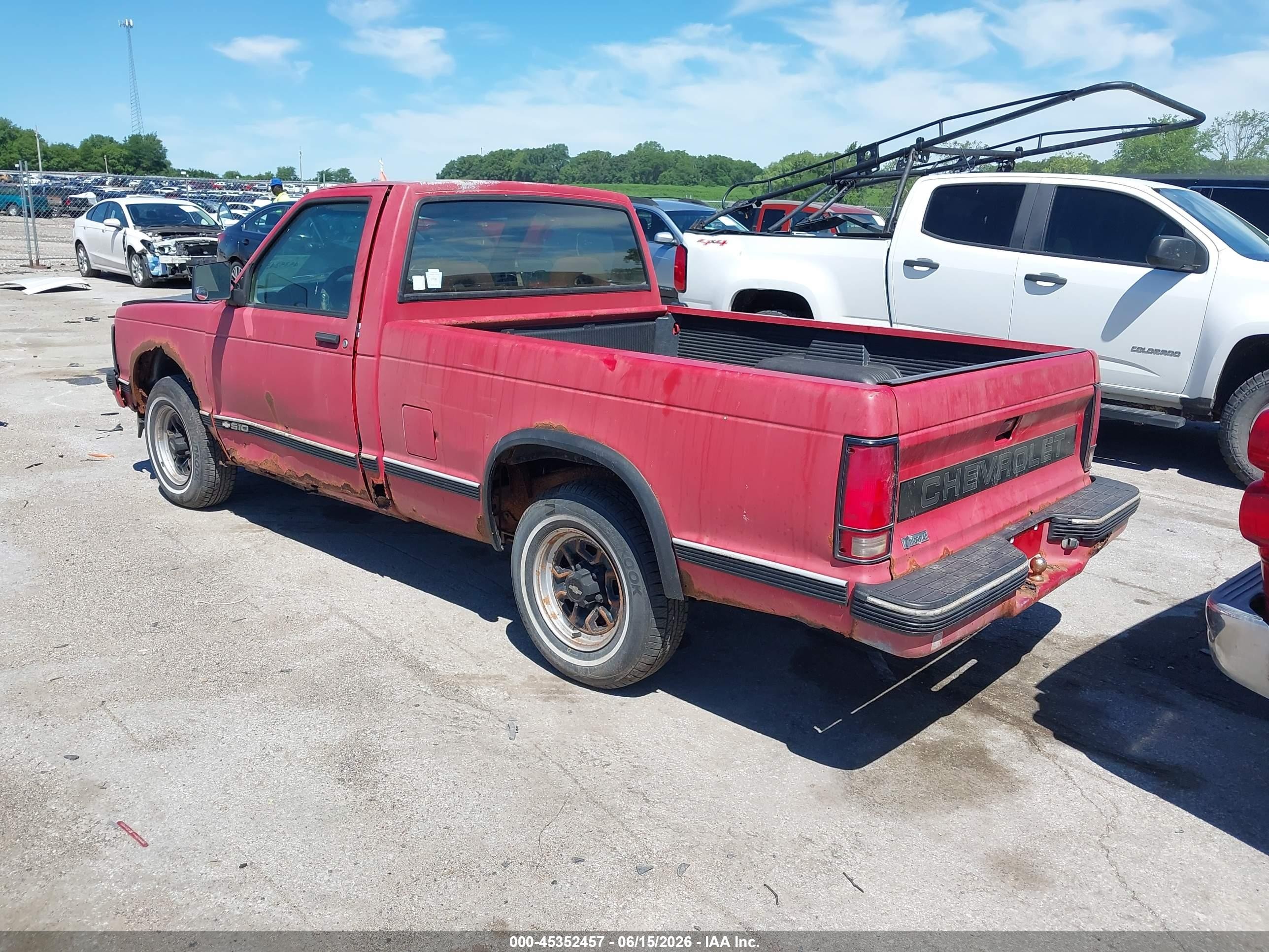 1993 Chevrolet S Truck S10 Red vin: 1GCCS14R6P0191293