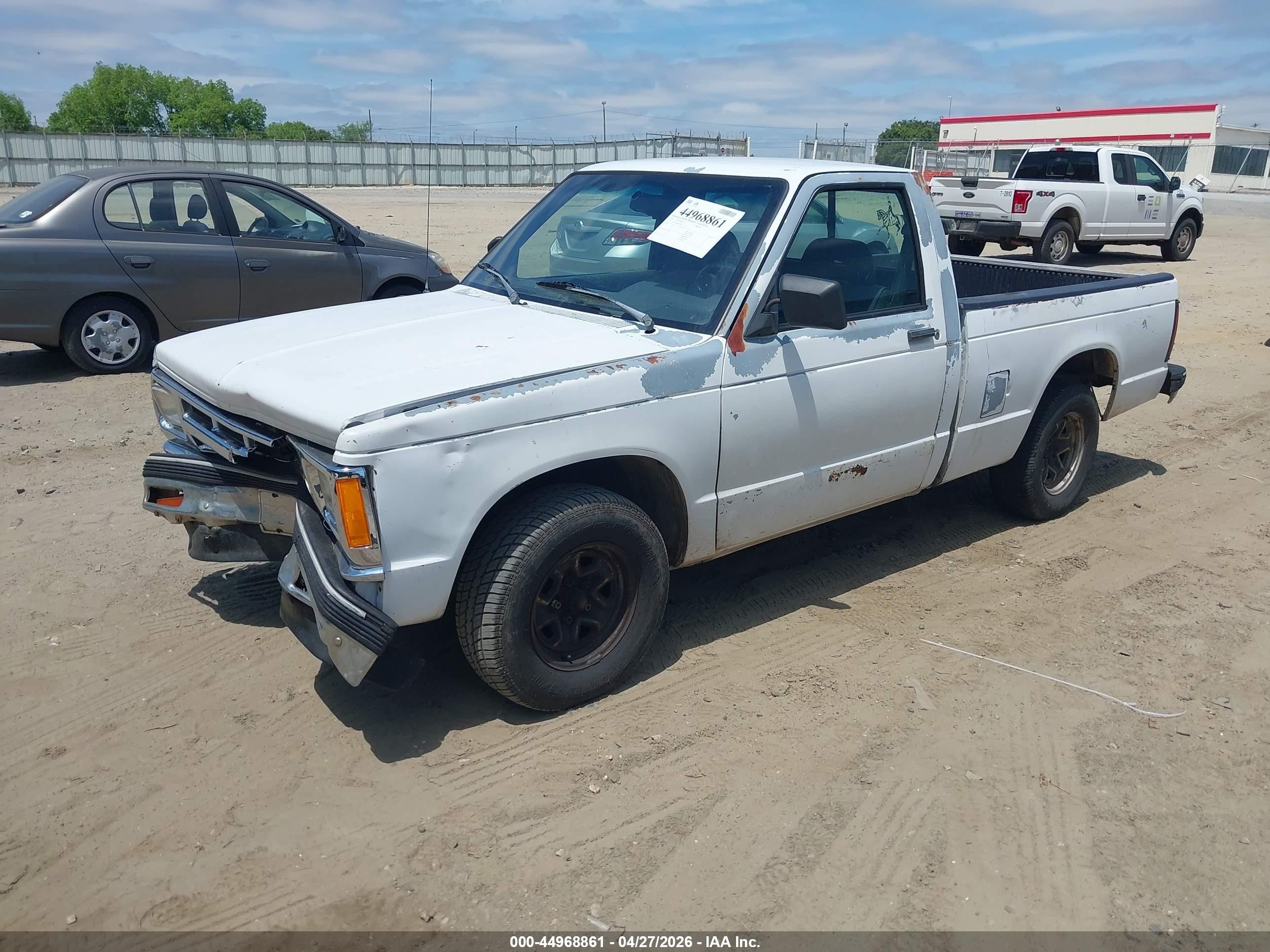 1993 Chevrolet S Truck S10 White vin: 1GCCS14R6P8100704