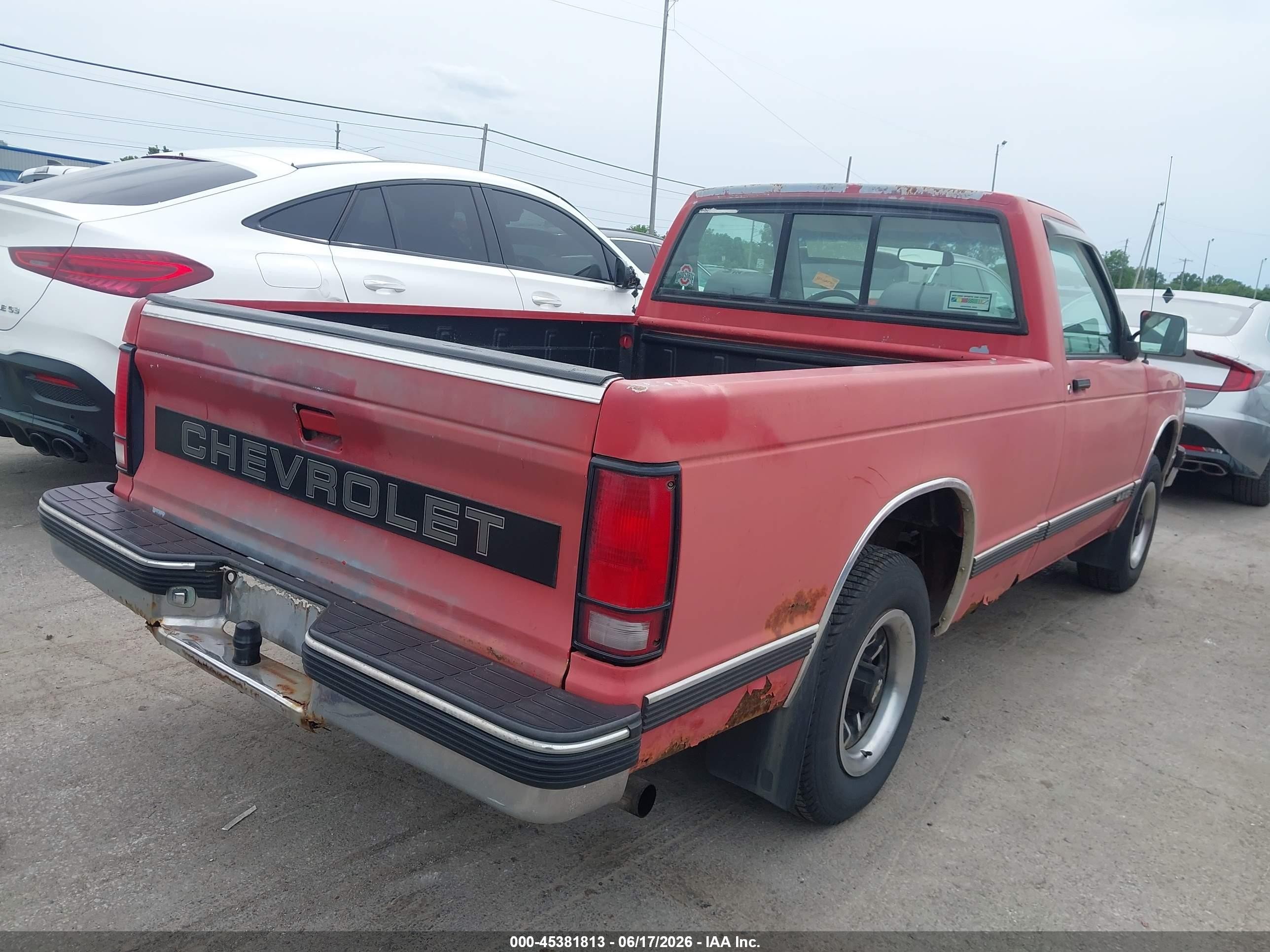 1993 Chevrolet S Truck S10 Red vin: 1GCCS14R6P8132021