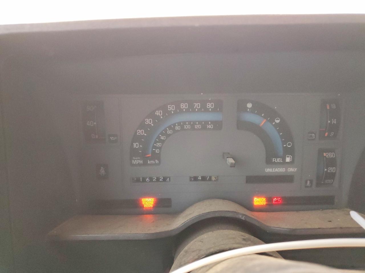 1991 Chevrolet S Truck S10 Two Tone vin: 1GCCS14R9M2318229