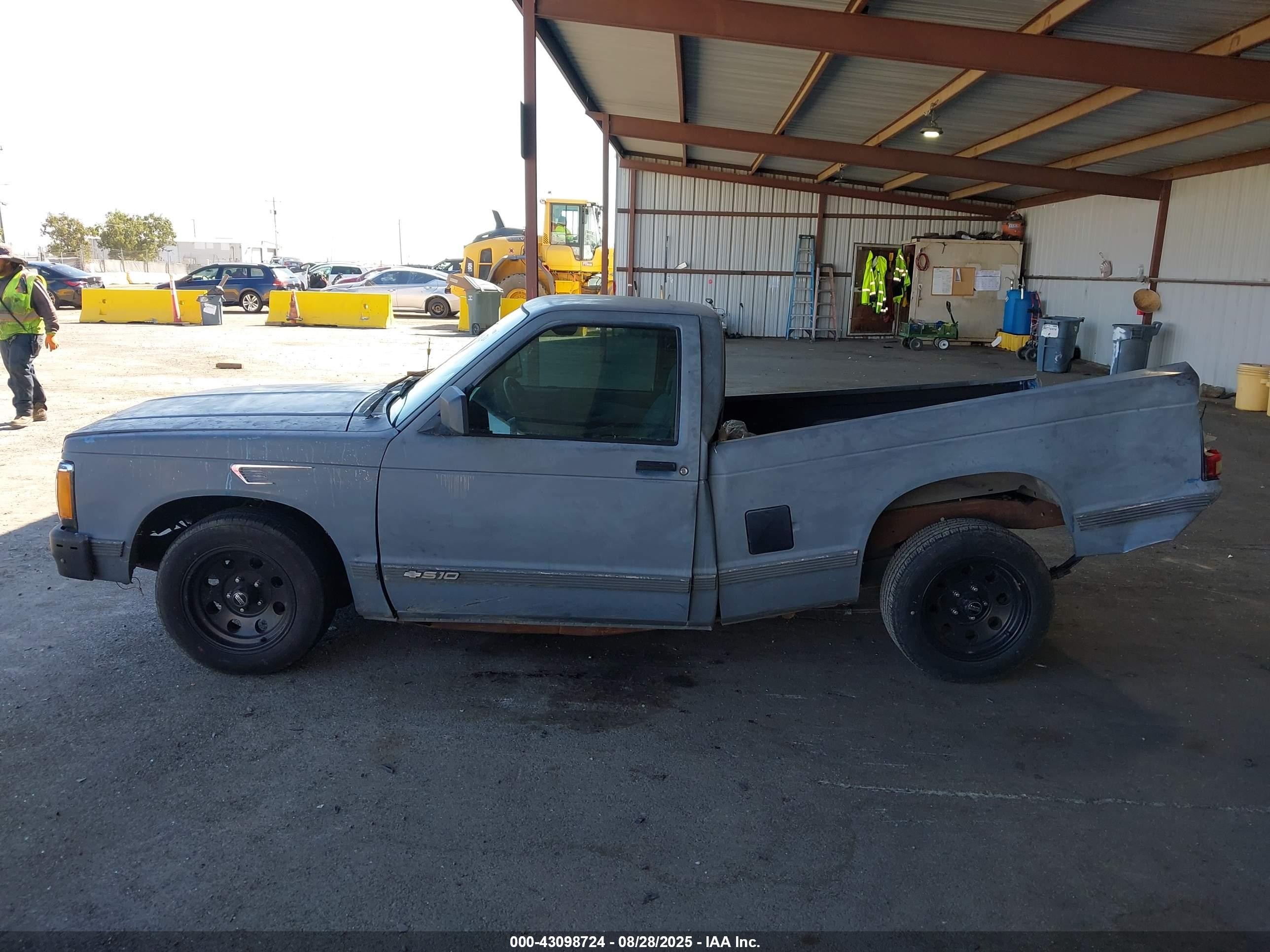 1993 Chevrolet S Truck S10 Gray vin: 1GCCS14R9P8127718