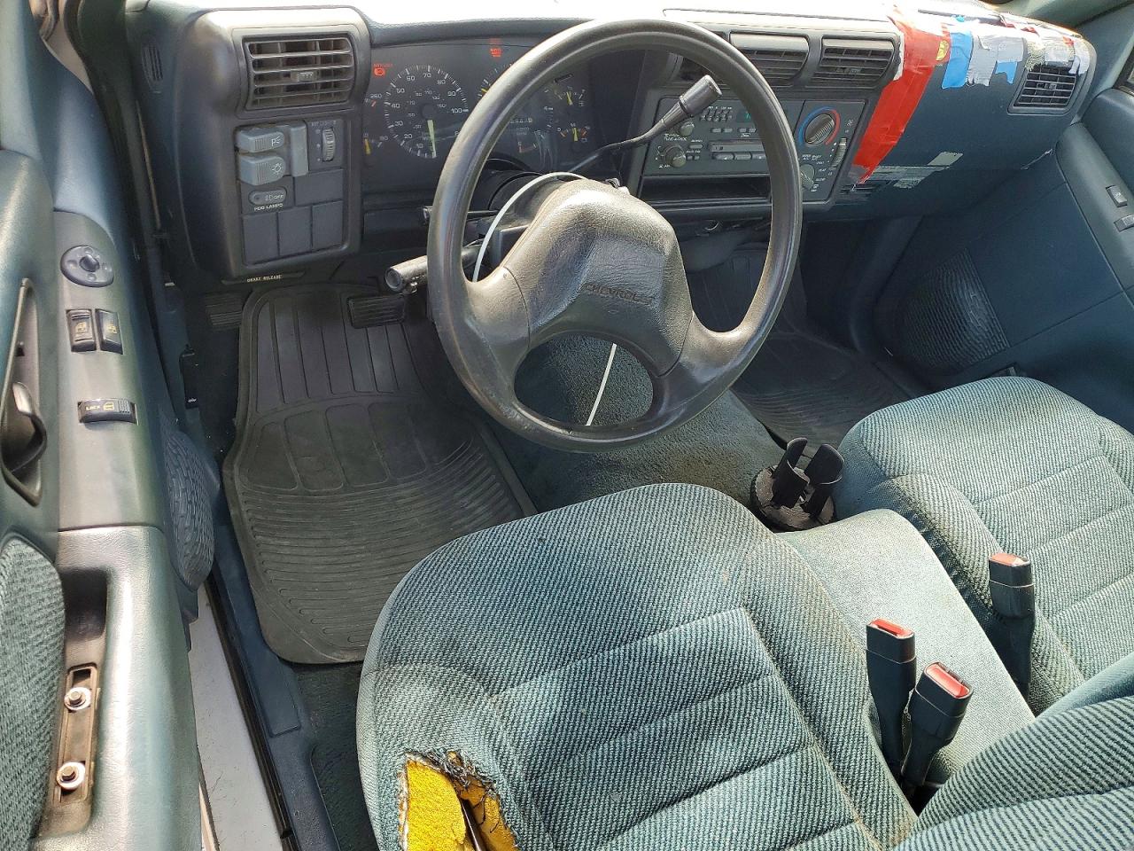 1994 Chevrolet S Truck S10 White vin: 1GCCS14W1R8102384