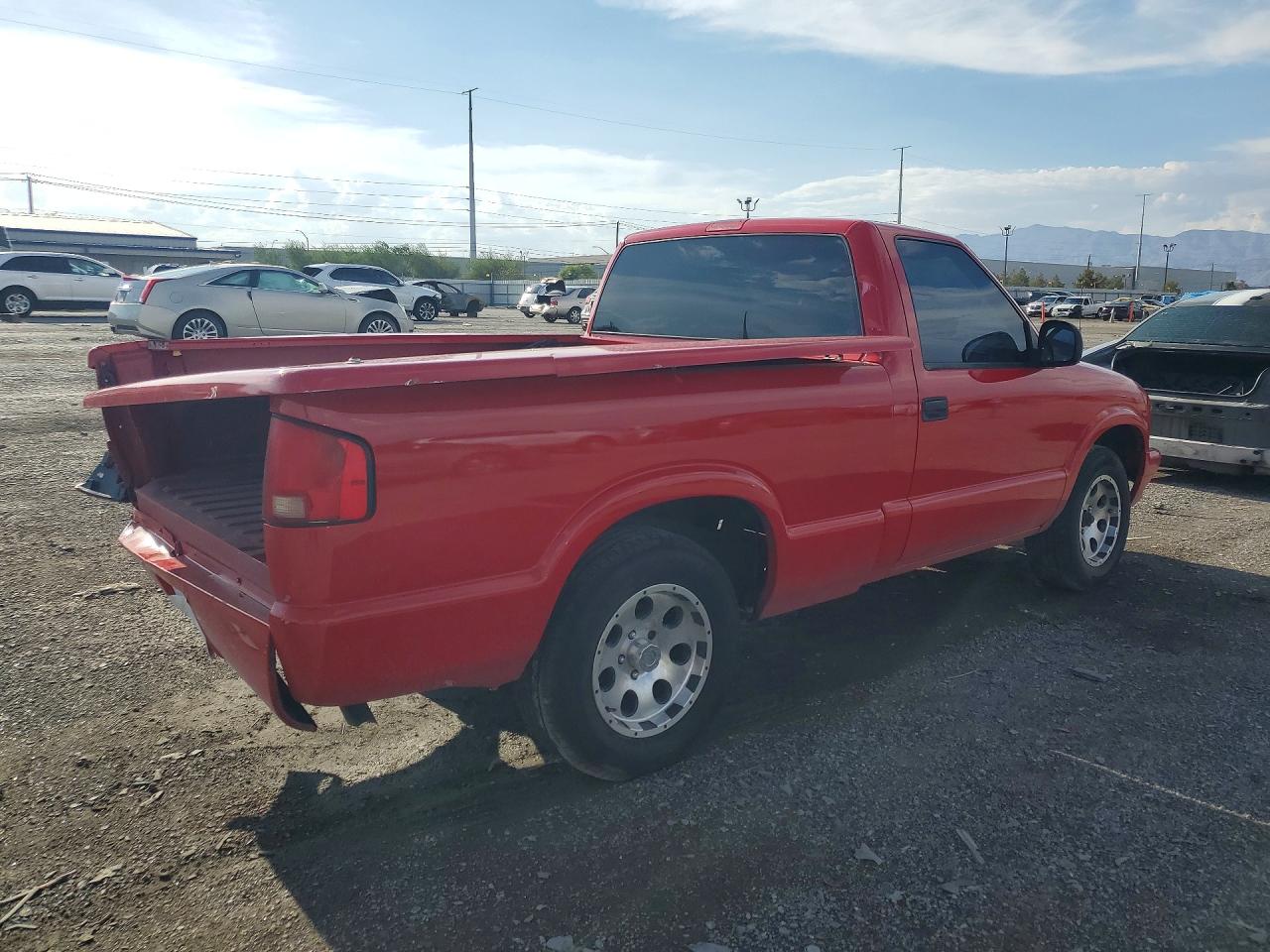 1996 Chevrolet S Truck S10 Red vin: 1GCCS14W4T8231601