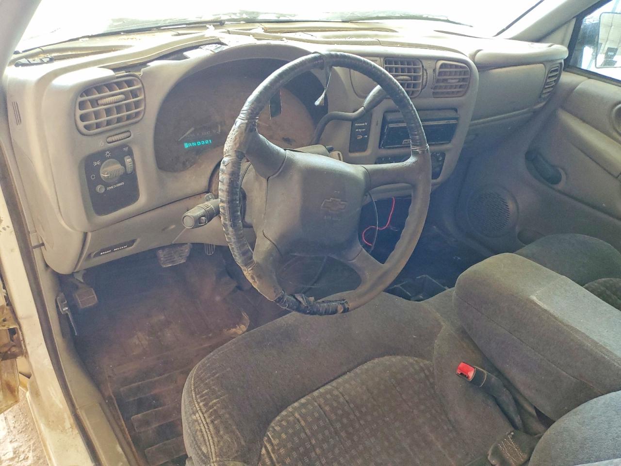 2001 Chevrolet S Truck S10 White vin: 1GCCS14W71K153055