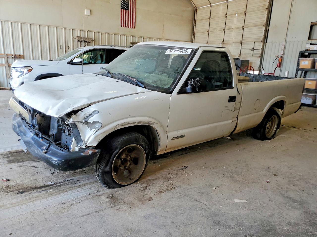 2001 Chevrolet S Truck S10 White vin: 1GCCS14W71K153055