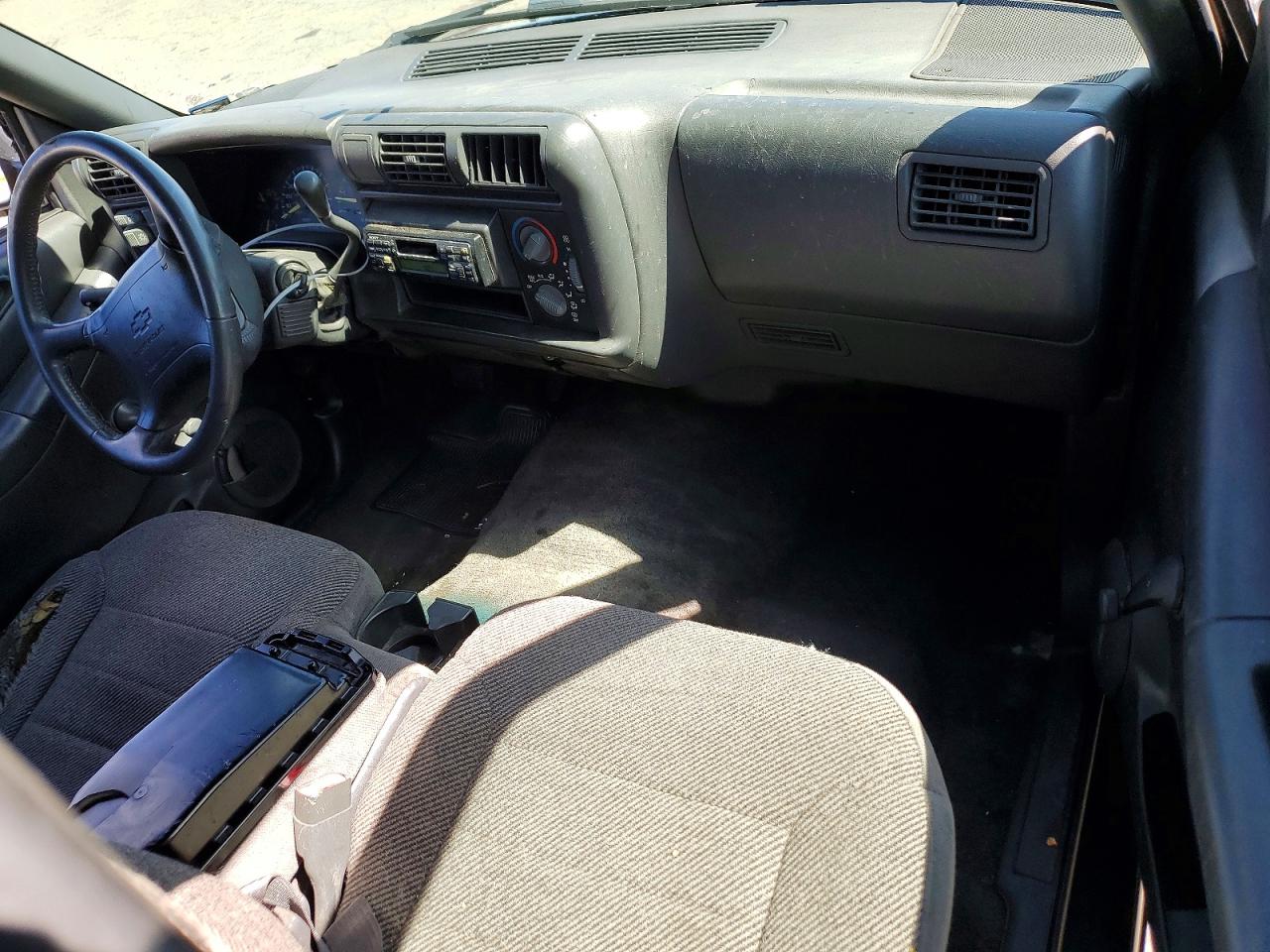 1996 Chevrolet S Truck S10 Black vin: 1GCCS14W7T8170602