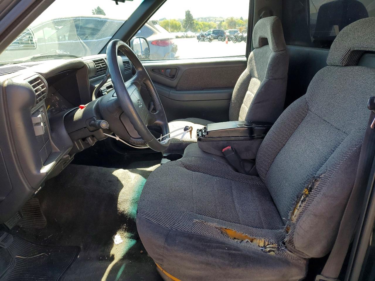 1996 Chevrolet S Truck S10 Black vin: 1GCCS14W7T8170602