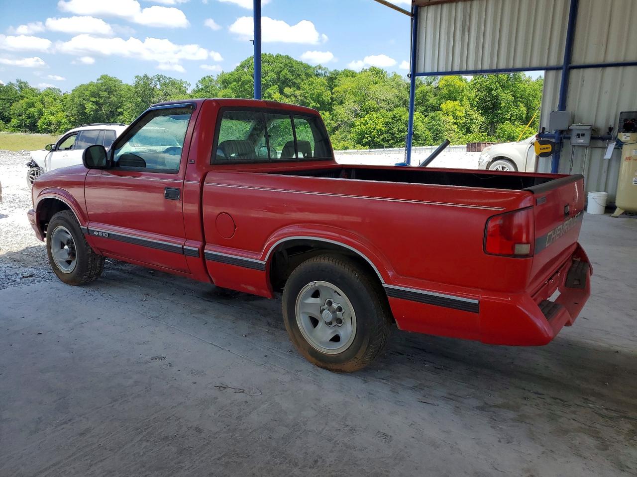1995 Chev S Truck Red vin: 1GCCS14W9S8260798