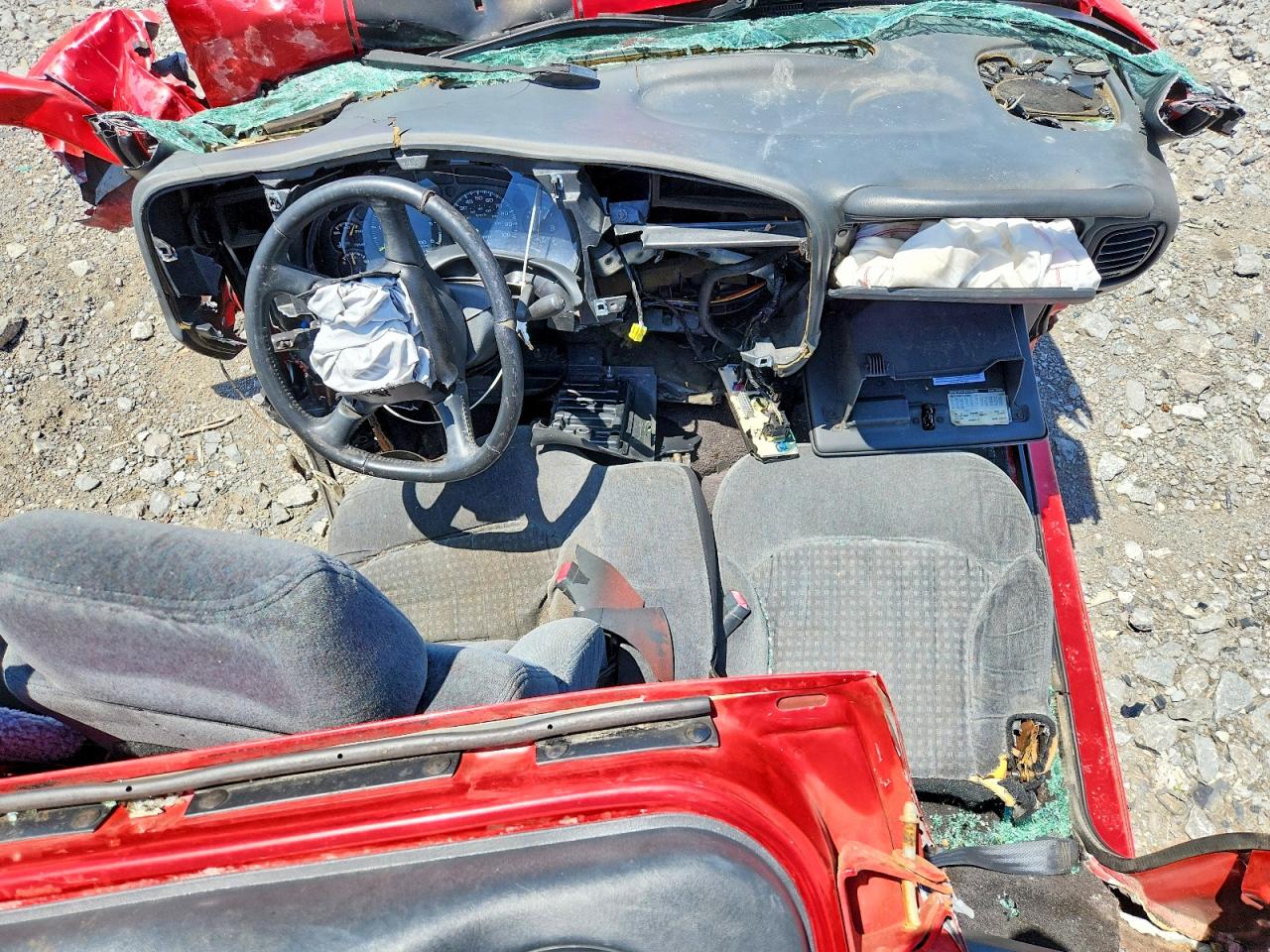 2001 Chevrolet S Truck S10 Red vin: 1GCCS14WX18116594