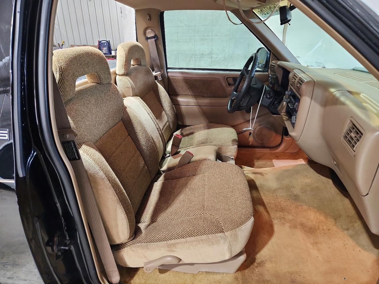 1997 Chevrolet S Truck S10 Черный vin: 1GCCS14X0VK215023