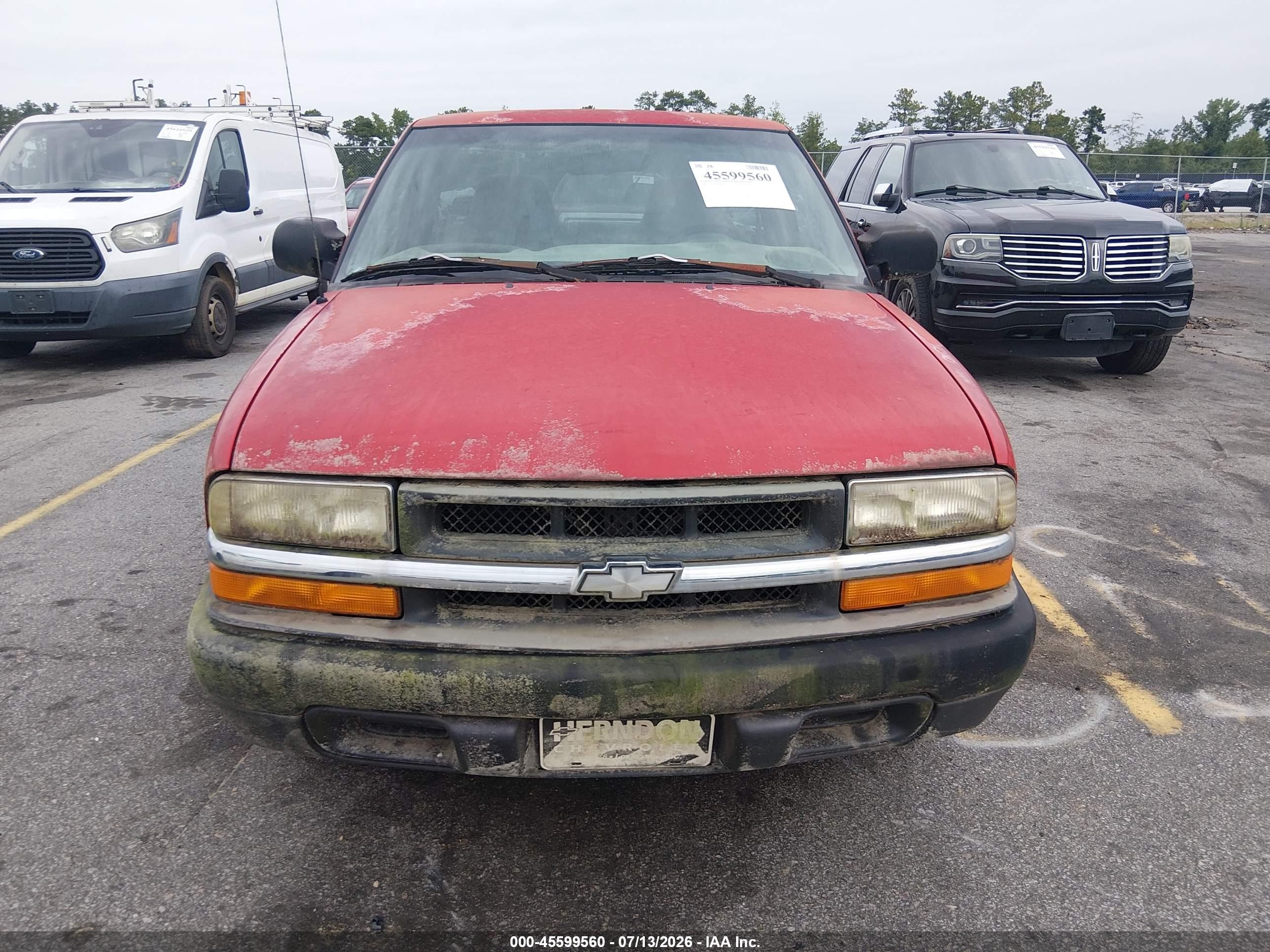 1999 Chevrolet S-10   Красный vin: 1GCCS14X1X8118932