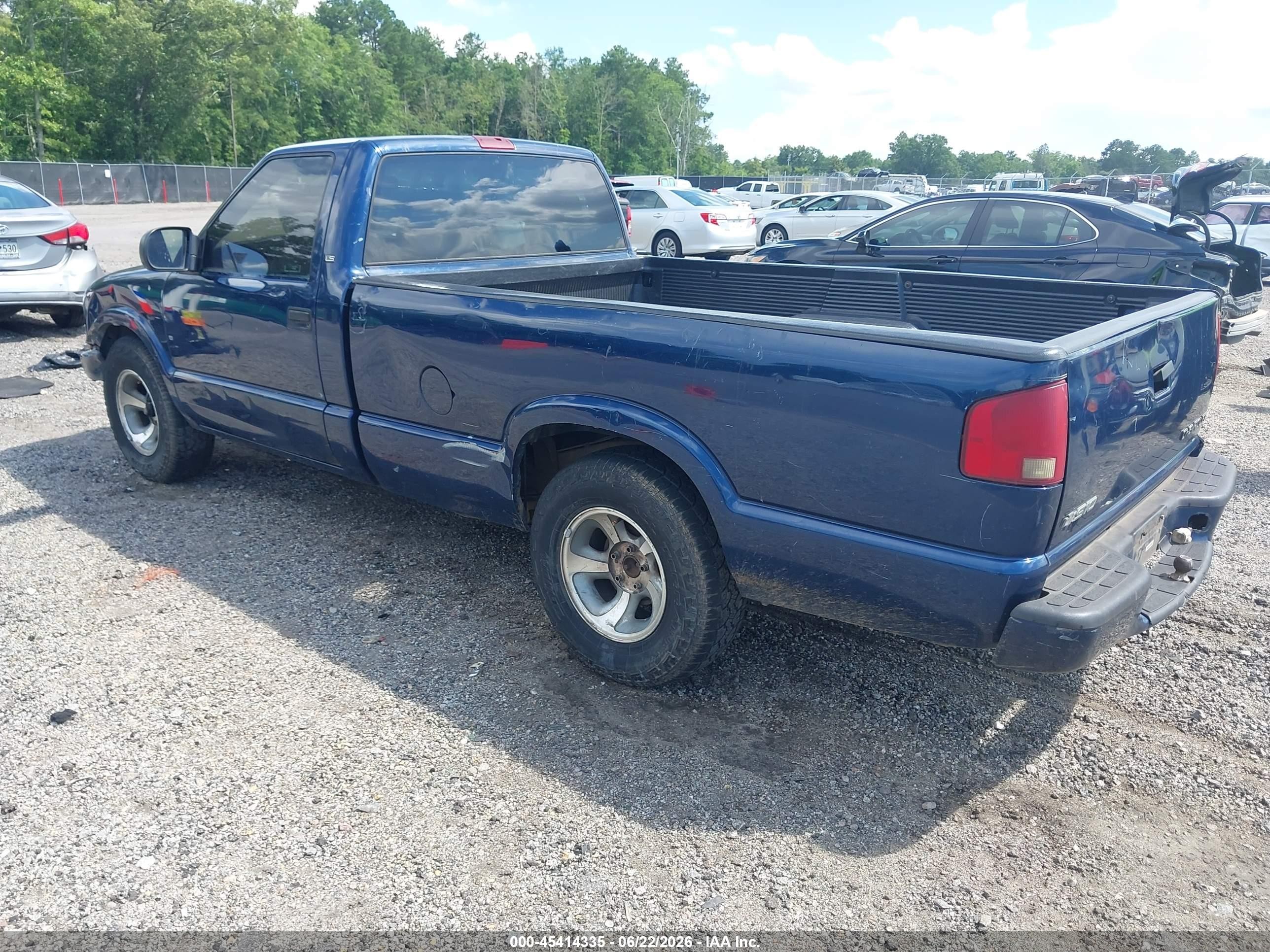 2003 Chevrolet S-10 Ls Синий vin: 1GCCS14X238128332
