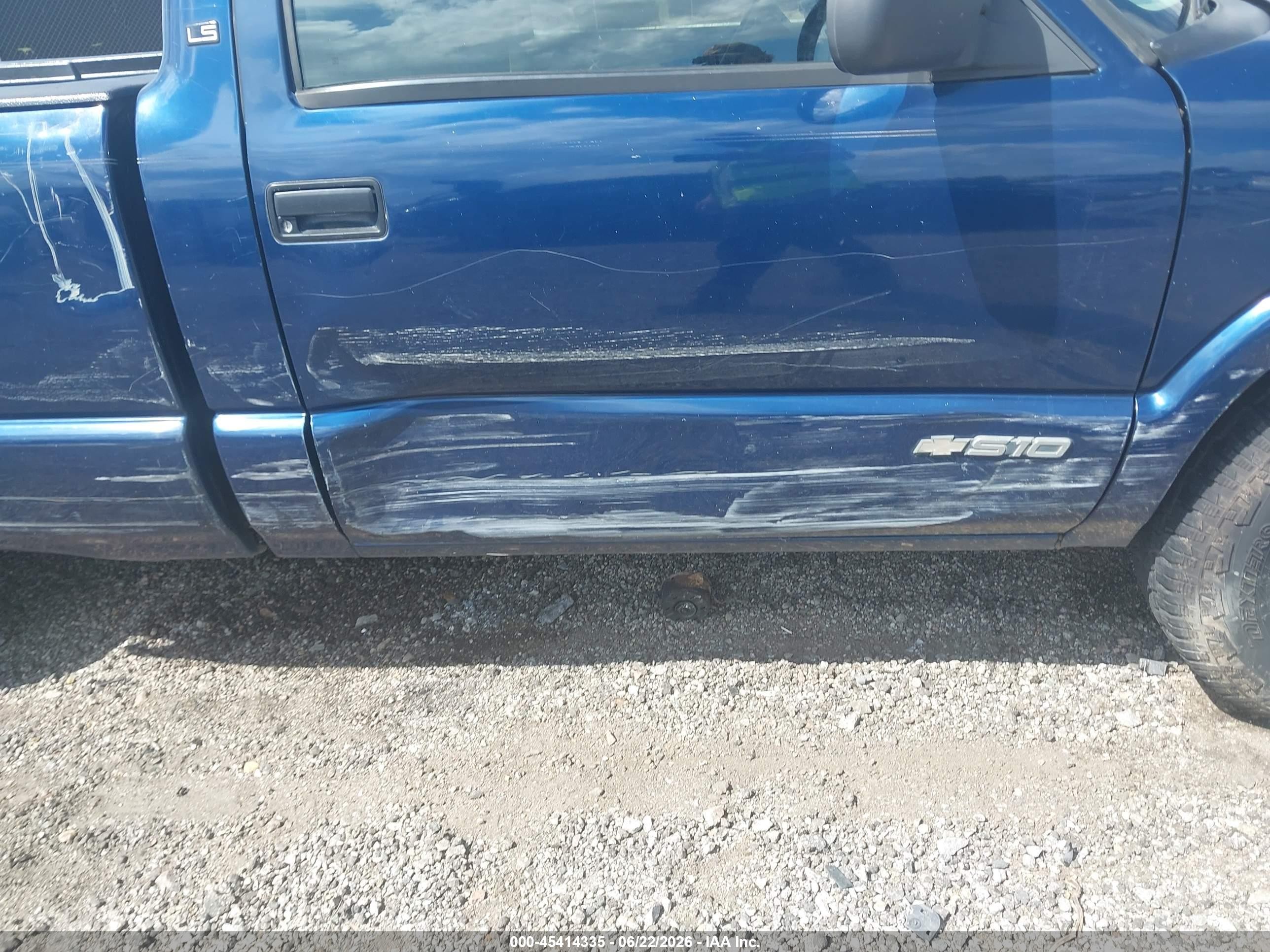 2003 Chevrolet S-10 Ls Синий vin: 1GCCS14X238128332