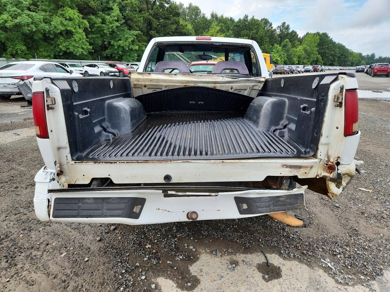 1996 Chevrolet S Truck S10 White vin: 1GCCS14X2T8211582