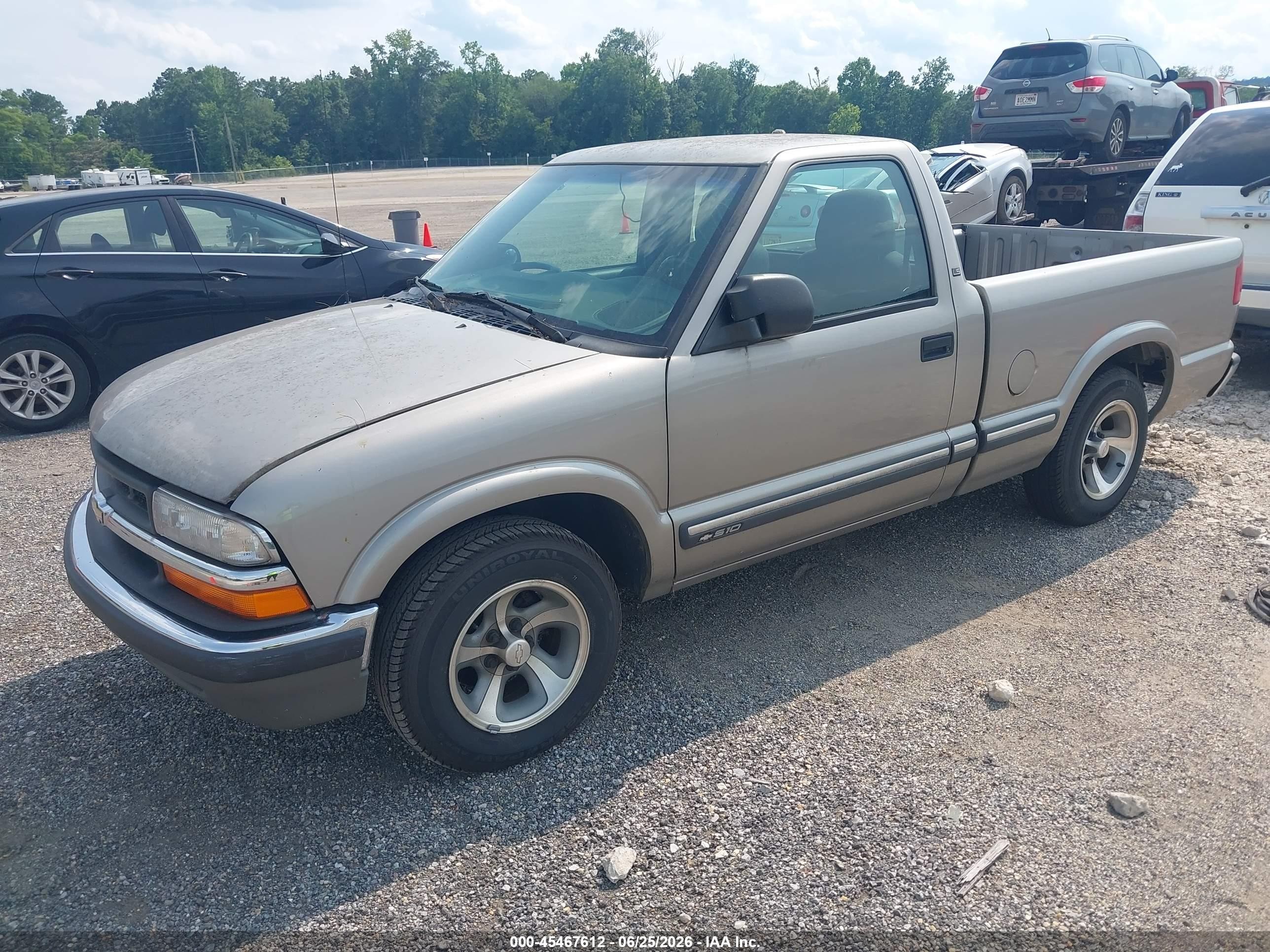 2003 Chevrolet S-10 Ls Champagne vin: 1GCCS14X438133953