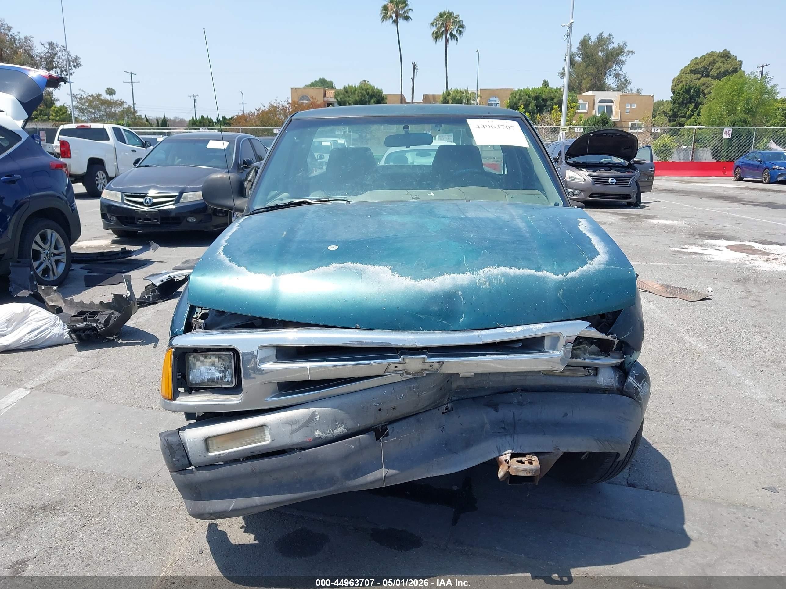 1997 Chevrolet S-10 Fleetside Green vin: 1GCCS14X6V8187497