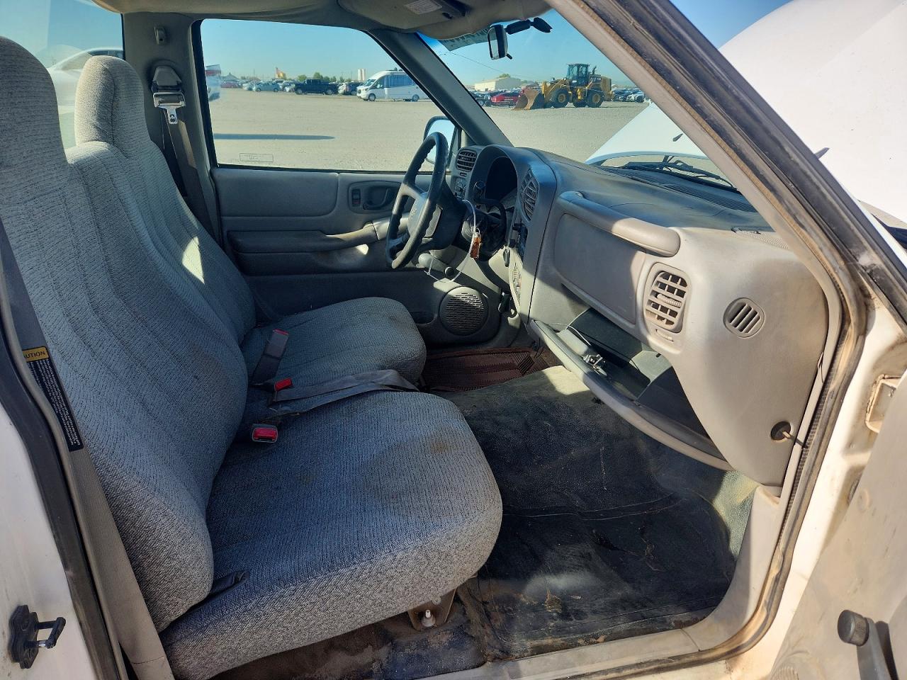 1999 Chevrolet S Truck S10 White vin: 1GCCS14X6XK234422