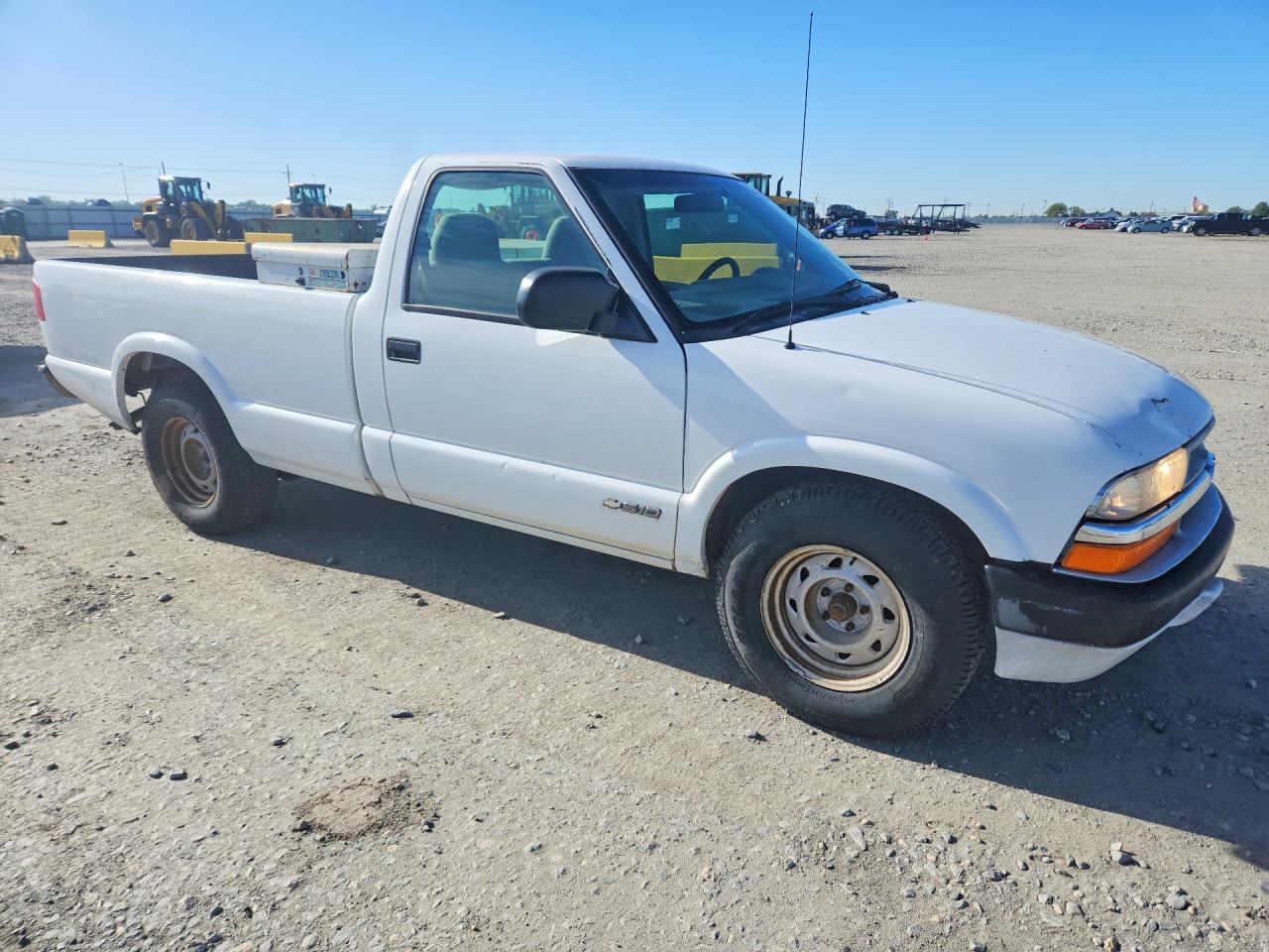 1999 Chevrolet S Truck S10 White vin: 1GCCS14X6XK234422