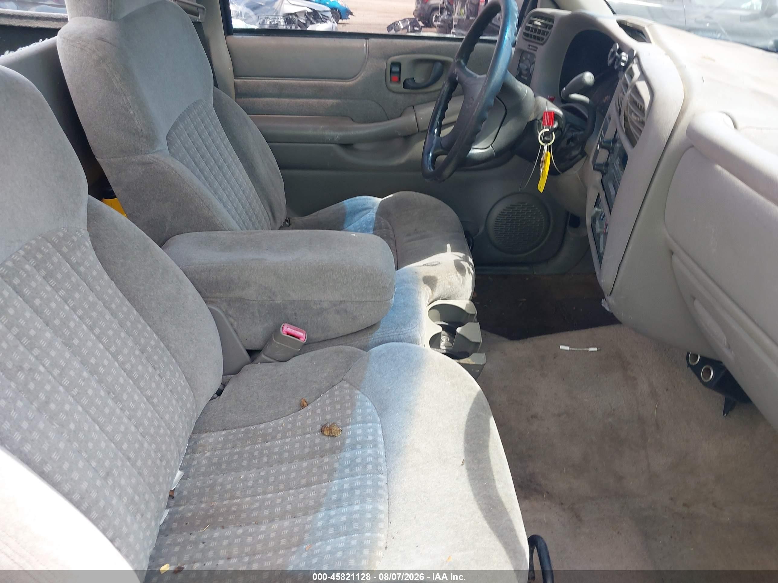 1998 Chevrolet S-10 Ls Синий vin: 1GCCS14X7WK202352