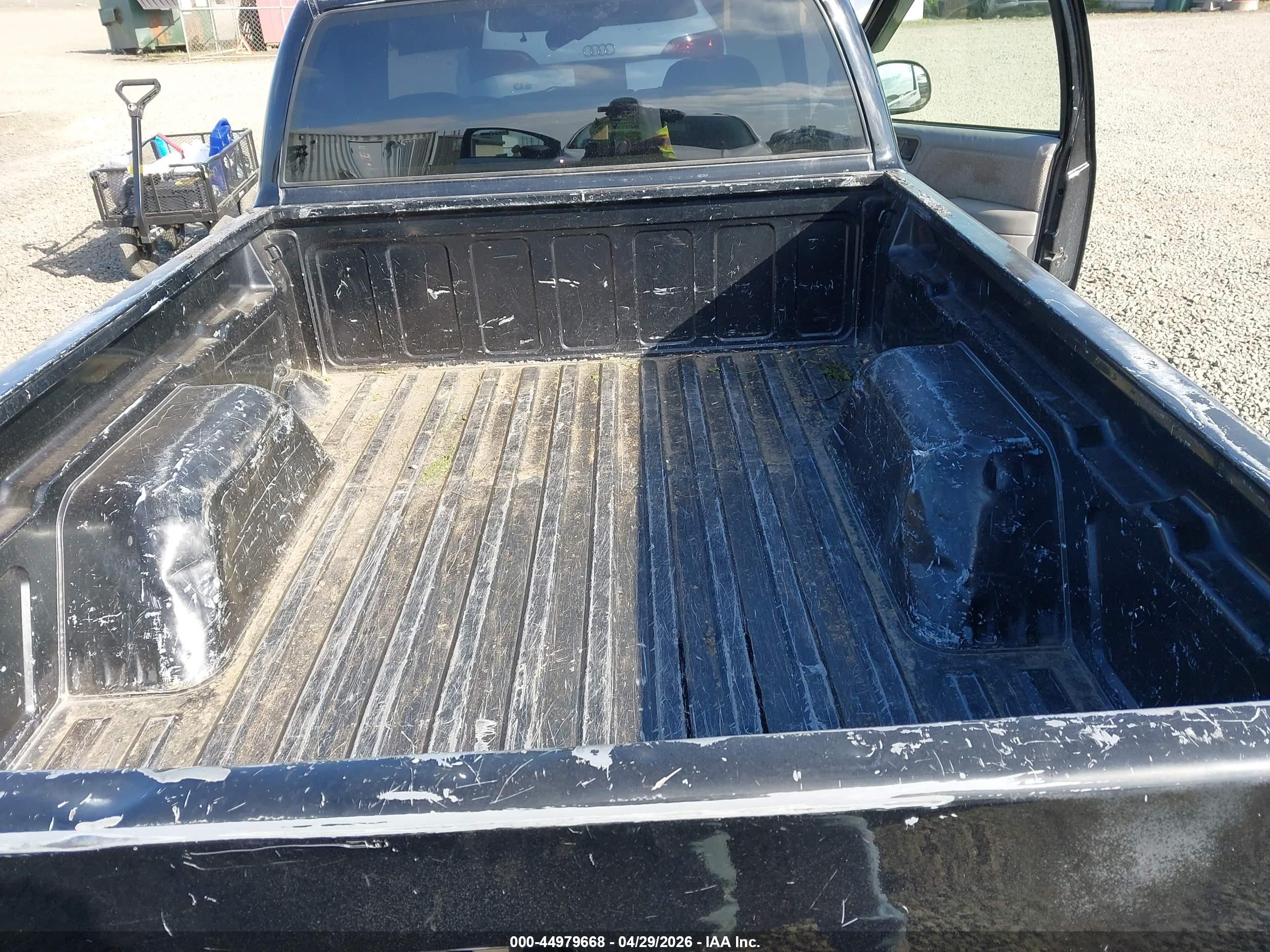 1997 Chevrolet S-10 Ls Fleetside Black vin: 1GCCS14X8V8126104