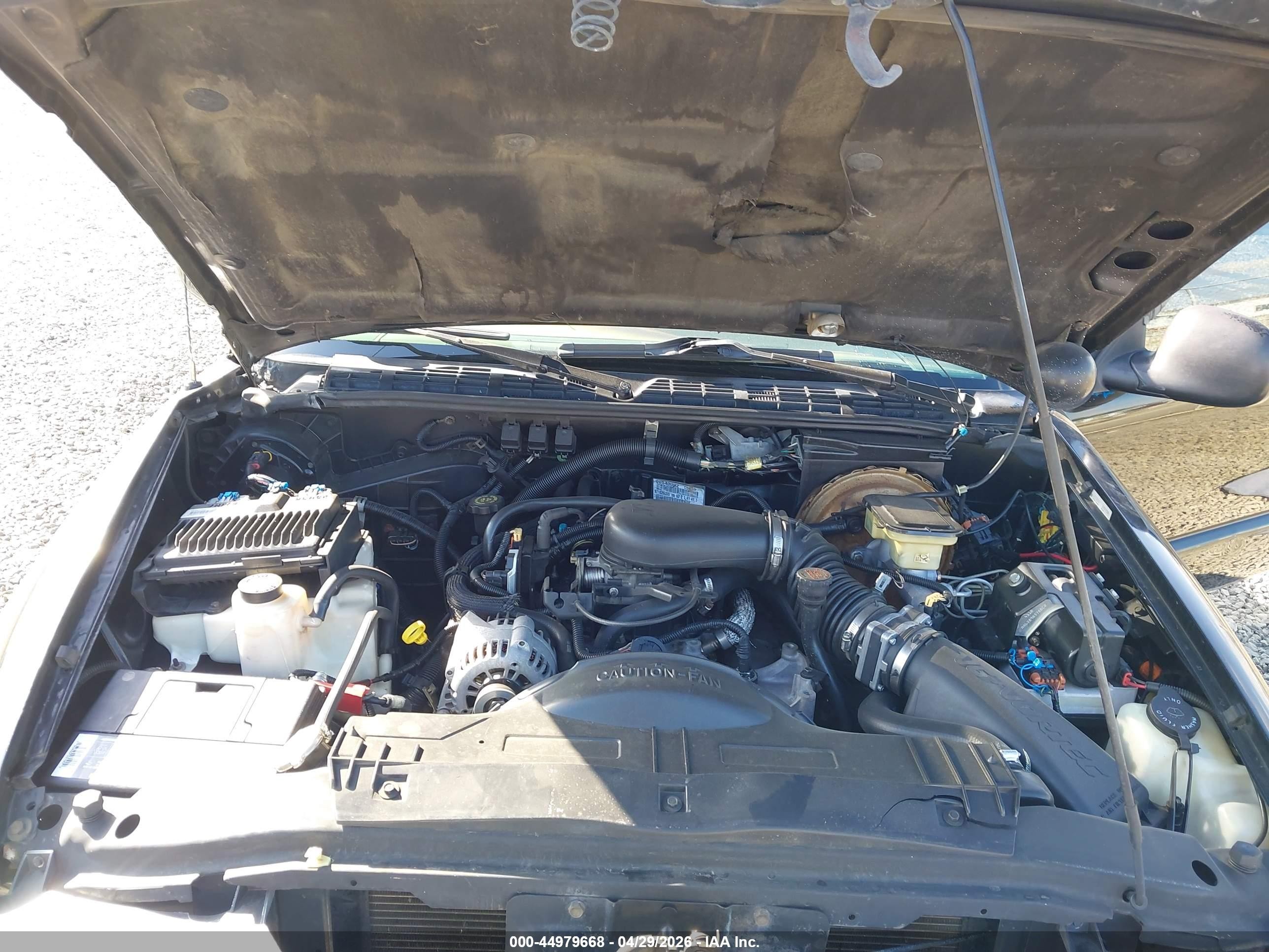 1997 Chevrolet S-10 Ls Fleetside Black vin: 1GCCS14X8V8126104