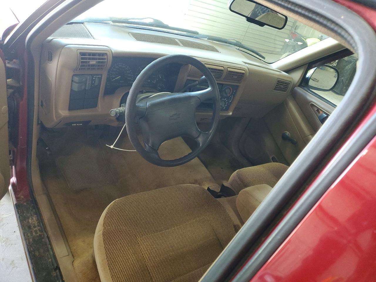 1996 Chevrolet S10 Long Life Vehicle Red vin: 1GCCS14XXT8181344
