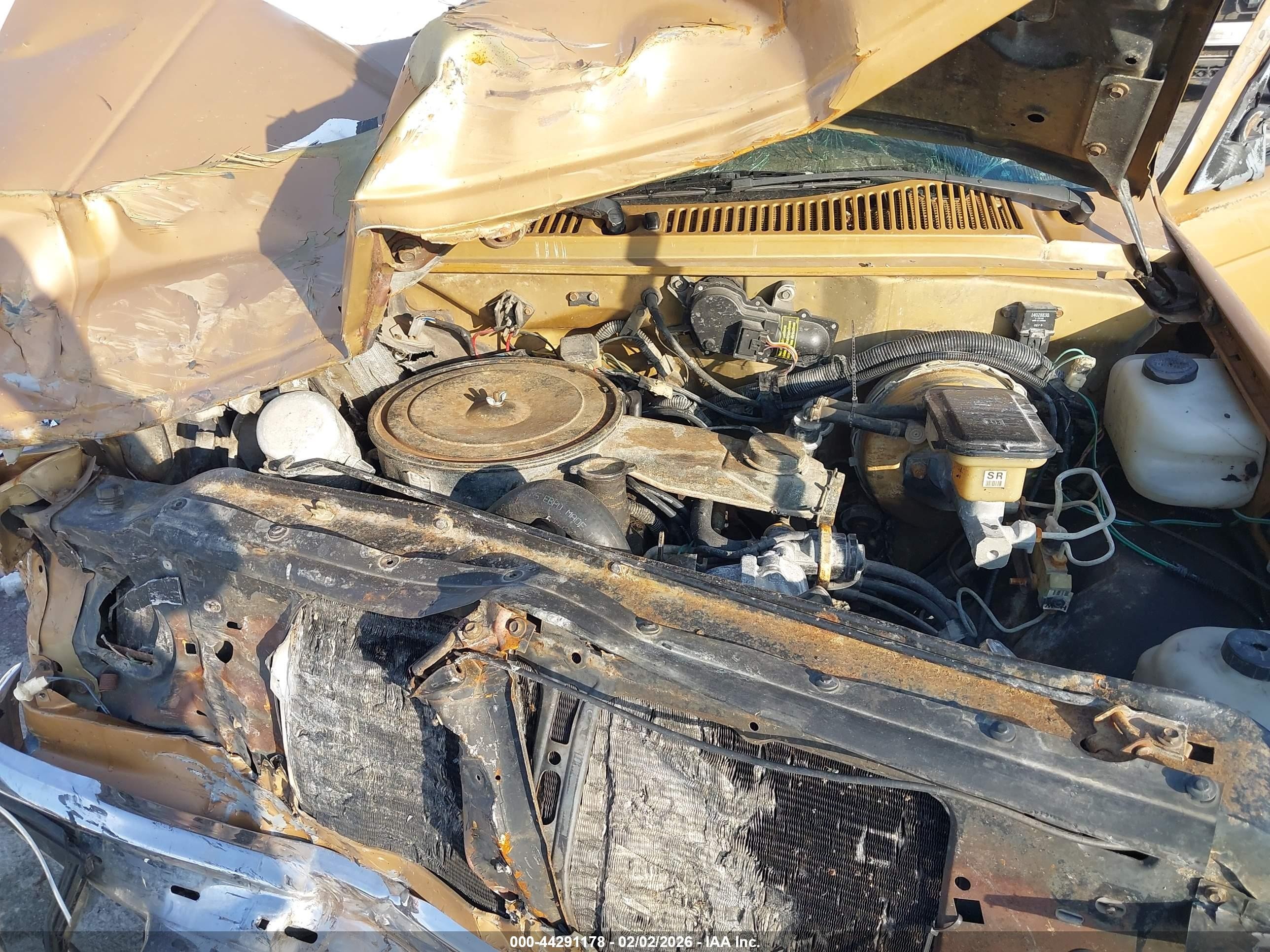 1984 Chevrolet S Truck S10 Золотой vin: 1GCCS14Y3E2122215