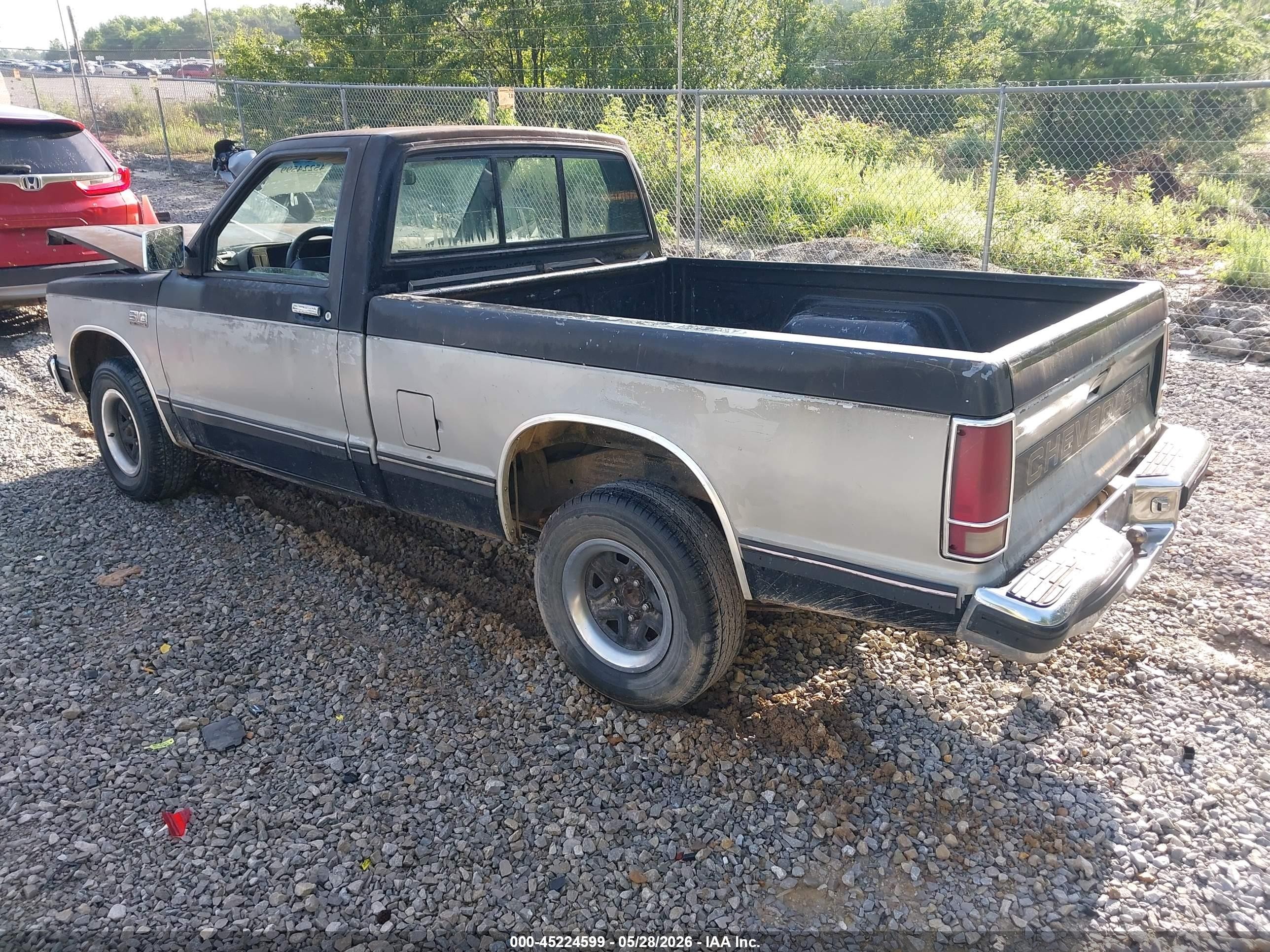 1989 Chevrolet S Truck S10 Black vin: 1GCCS14Z2K2199727